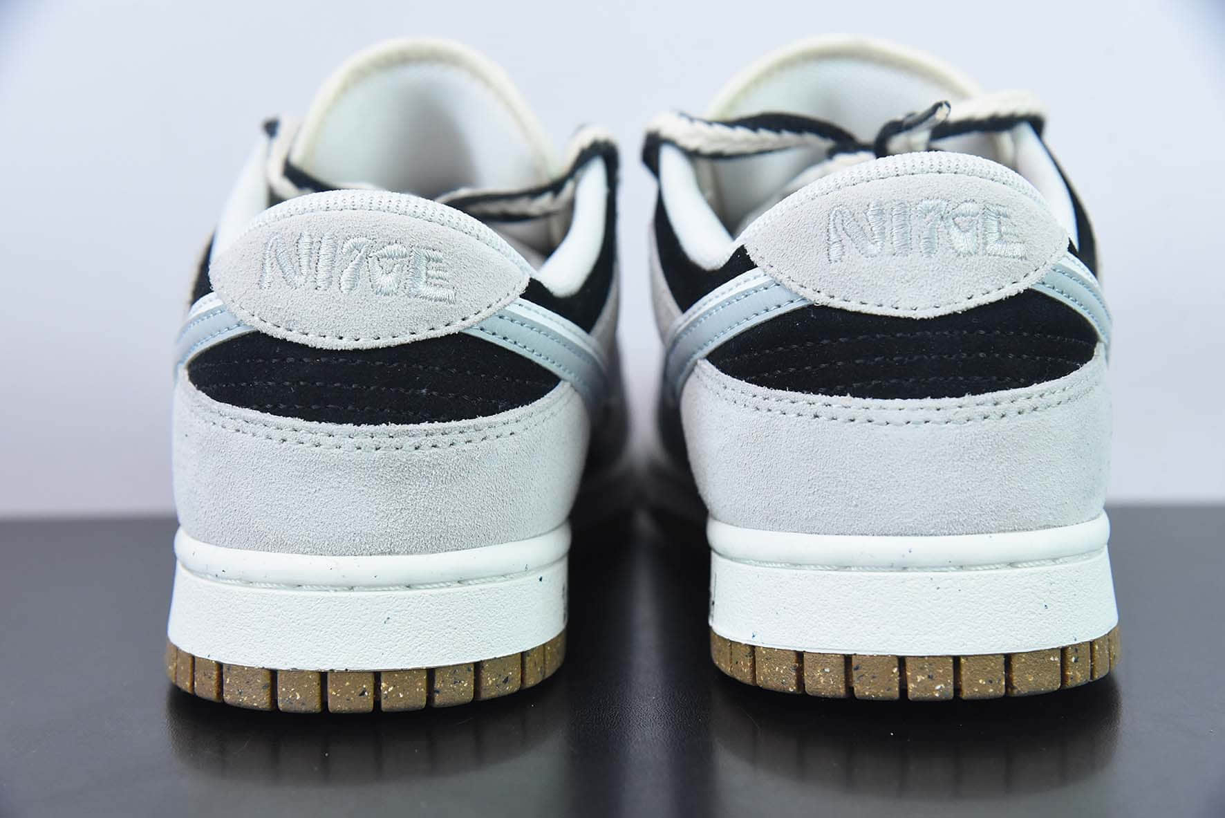 耐克Nike Dunk Low SE “85” 灰蓝黑双勾复古休闲板鞋纯原版本 货号：DO9457-118 