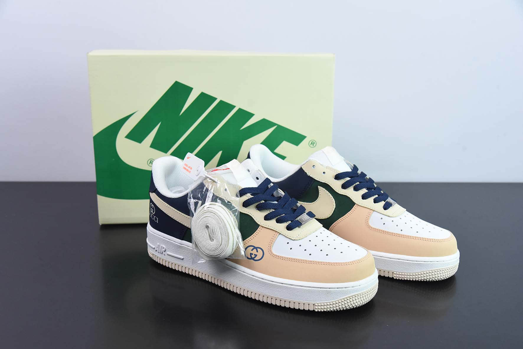 耐克Nike Air Force 1 07 LowGUCCI古驰联名拼色米黄白绿深蓝空军一号低帮休闲板鞋纯原版本 货号：315122-003 