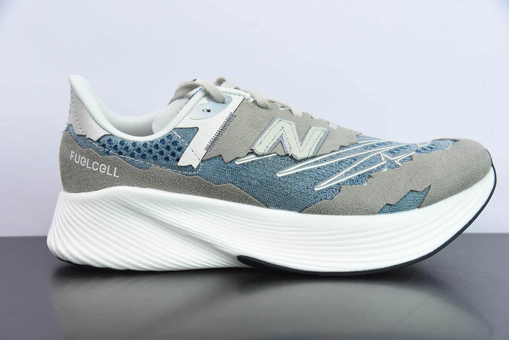 新百伦New BalanceStone Island x New Balance RC Elite V2 SI 联名款灰蓝真碳板复古休闲跑步鞋纯原版本 货号:MSRCELTO