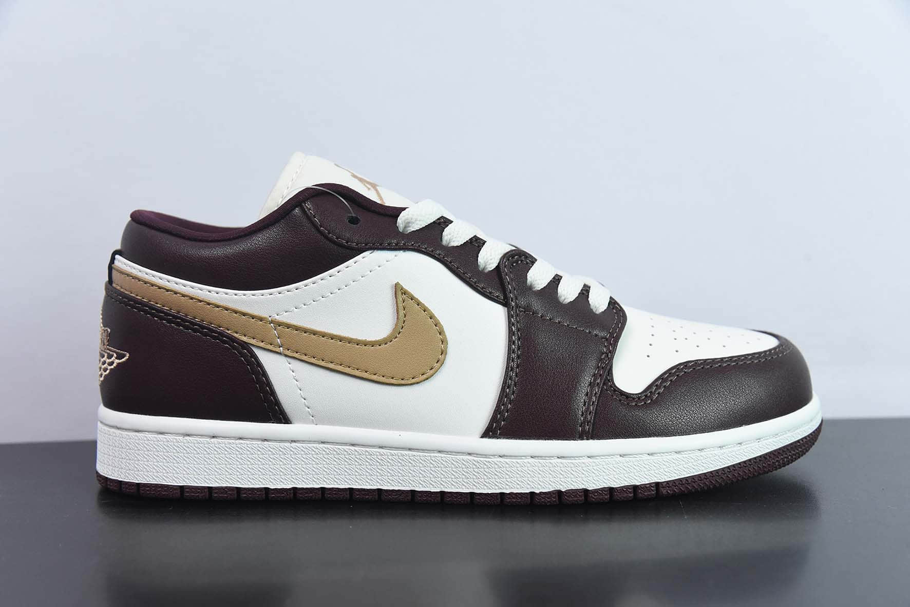 乔丹Air Jordan 1 Low AJ1摩卡咖啡低帮复古篮球鞋纯原版本 货号：DC0774-200 