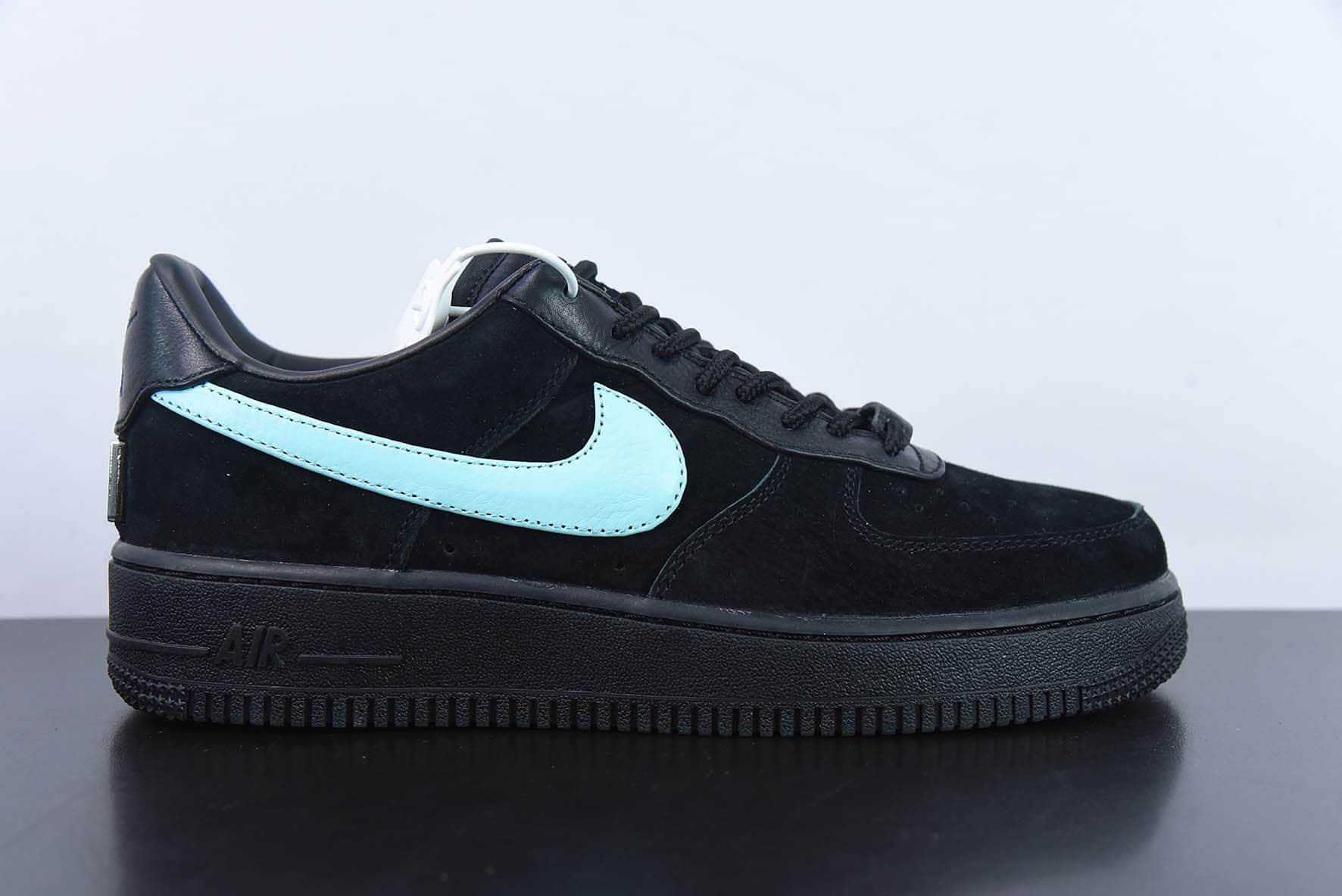 耐克Nike Tiffany & CO x Nk Air Force 1 Low 1837 詹姆斯同款蒂芙尼黑蓝联名空军一号低帮板鞋纯原版本 货号:DZ1382-001