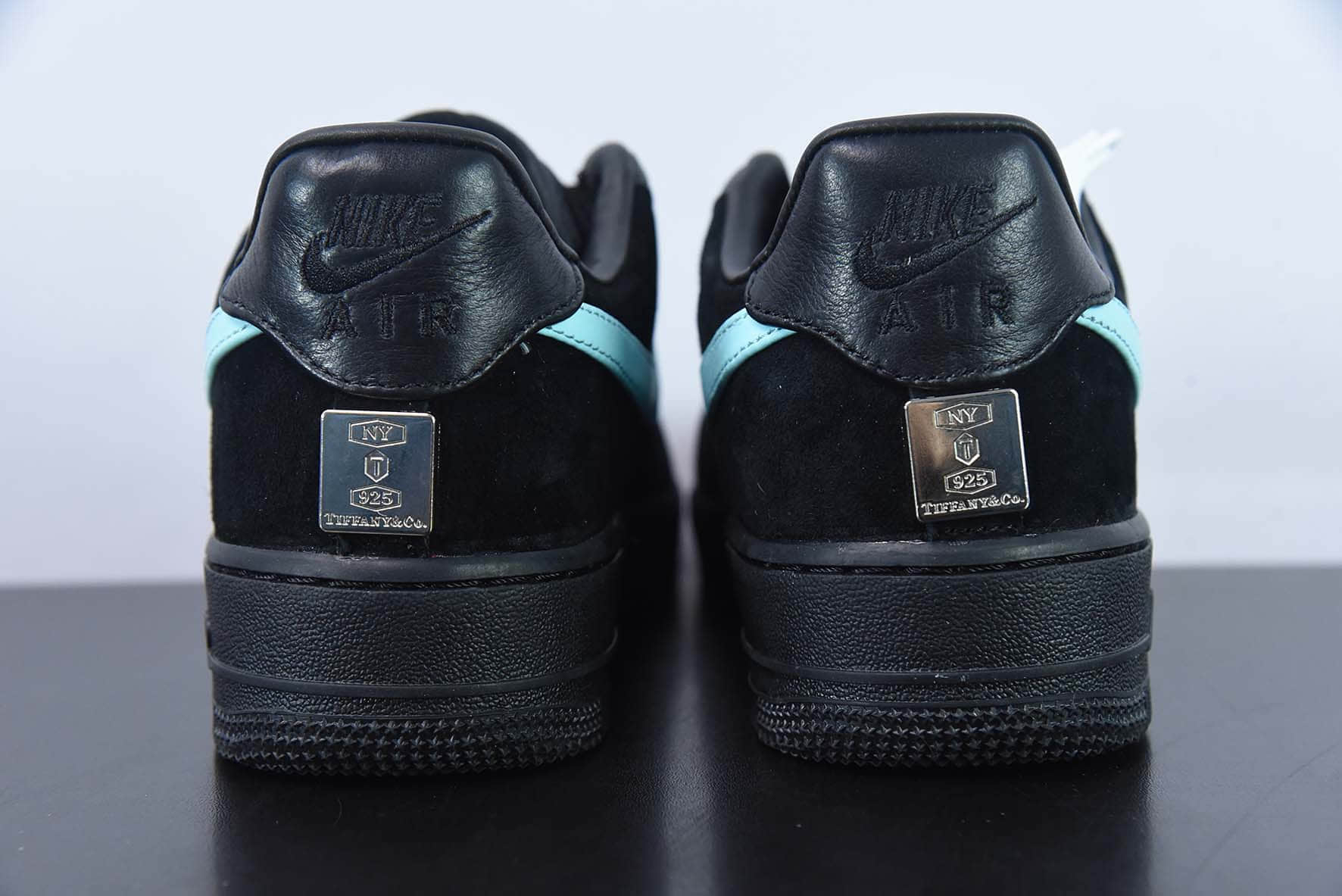 耐克Nike Tiffany & CO x Nk Air Force 1 Low 1837 詹姆斯同款蒂芙尼黑蓝联名空军一号低帮板鞋纯原版本 货号:DZ1382-001