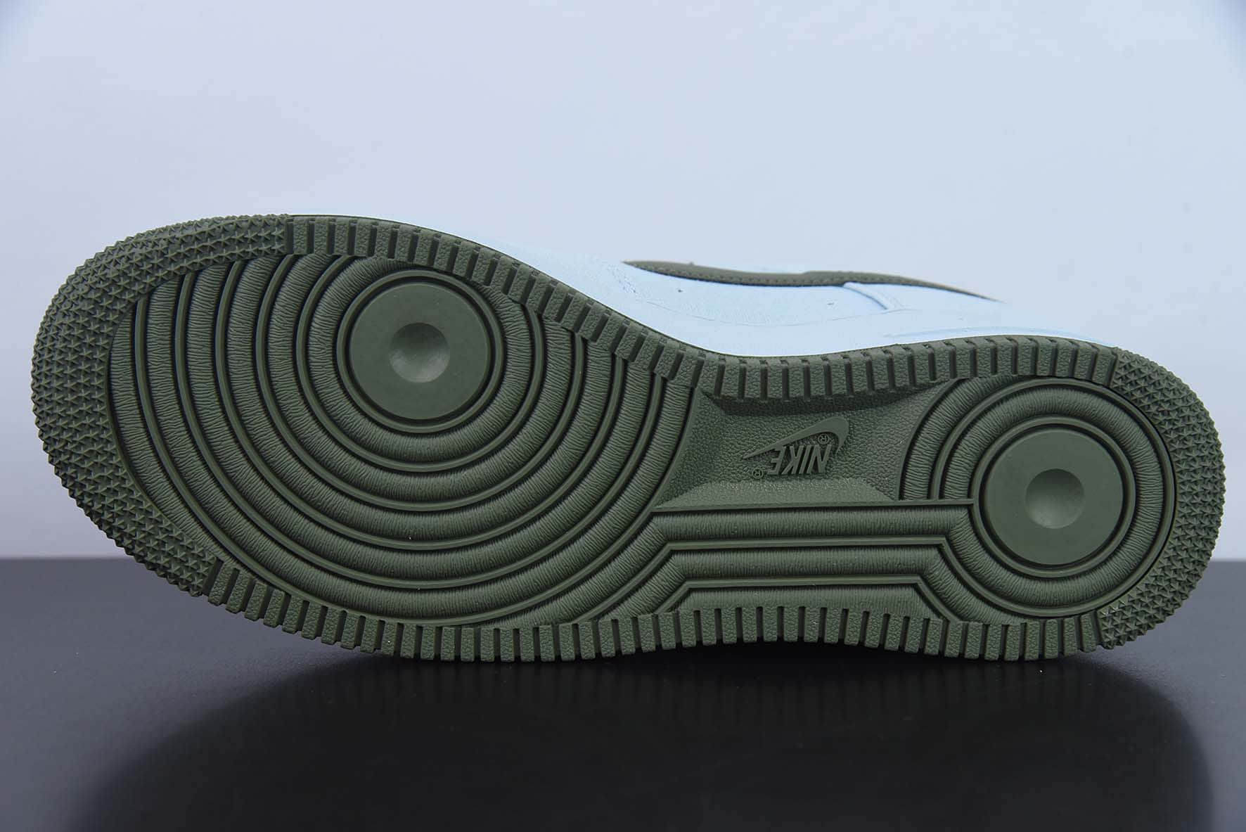 耐克Nike Air Force 1'07 Low 月绿布面空军一号休闲板鞋纯原版本 货号:DG2296-002