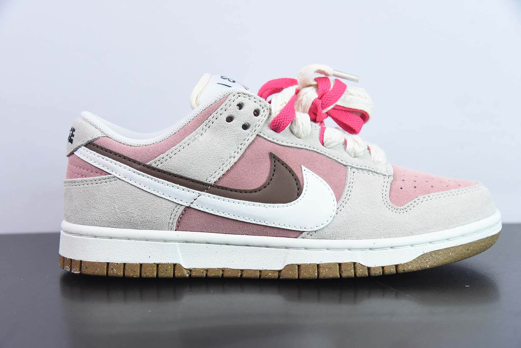 耐克Nike Dunk Low SE 85粉白棕双钩复古休闲板鞋纯原版本 货号: DO9457-121