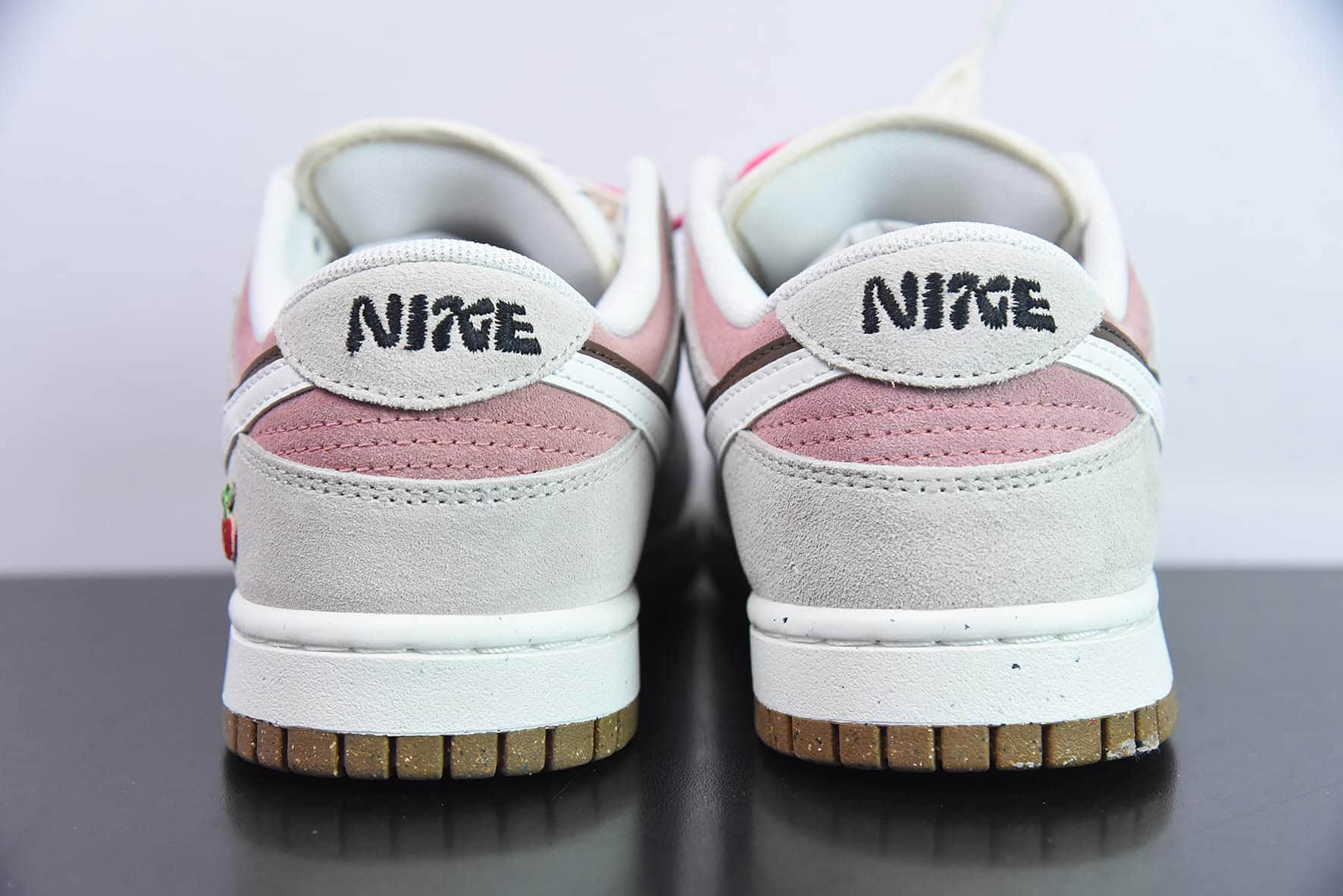 耐克Nike Dunk Low SE 85粉白棕双钩复古休闲板鞋纯原版本 货号: DO9457-121