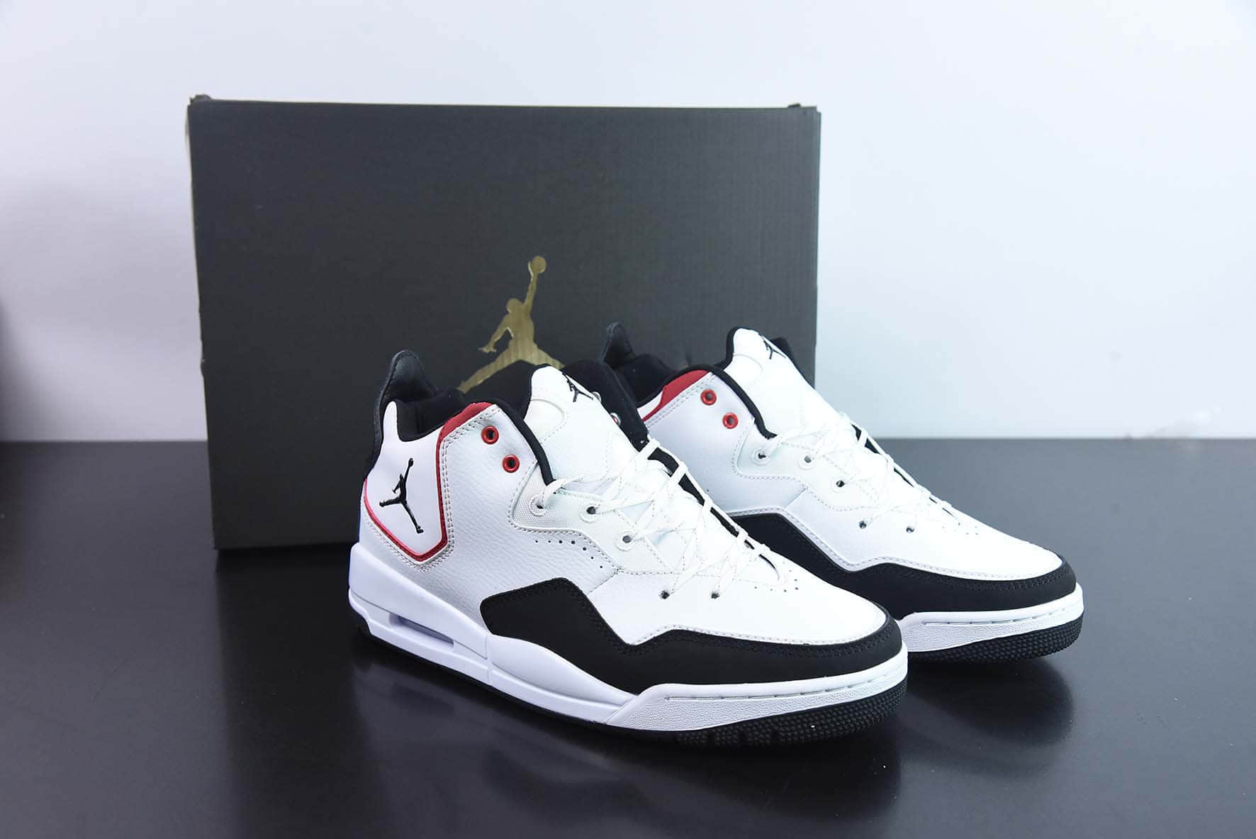 乔丹AIR Jordan Courtside 23迈克尔·乔丹 AJ23代皮革黑白红简版中帮复古做旧休闲运动文化篮球鞋纯原版本 货号:DZ2791-101