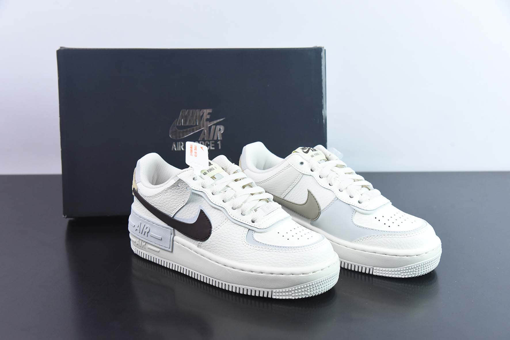 耐克Nike WMNS Air Force 1 ShadowPython马卡龙系列蛋糕奶米白深棕鸳鸯钩子空军一号轻量增高低帮百搭板鞋纯原版本 货号:FD0804-100