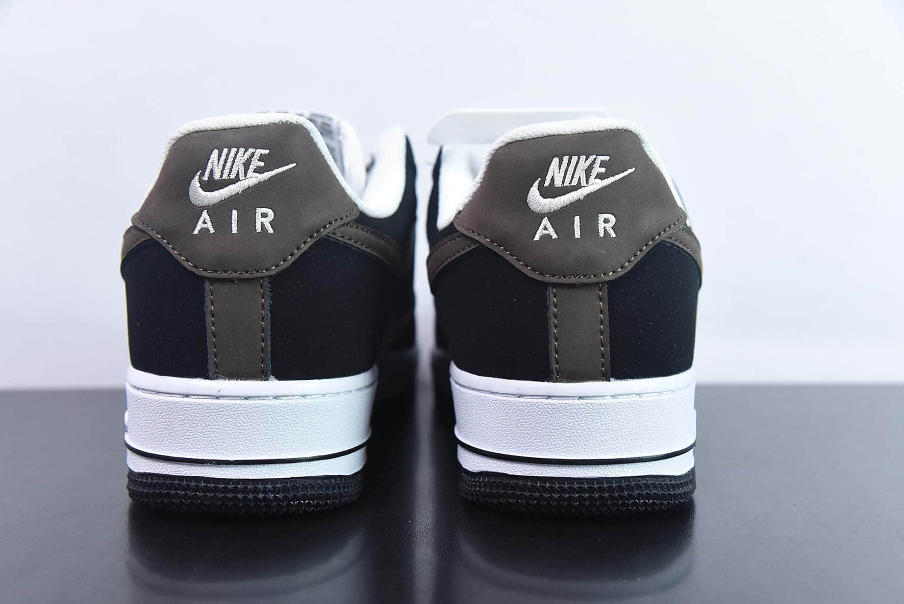 耐克Nike Air Force 1 '07 Low 灰黑棕麂皮空军一号低帮运动休闲板鞋纯原版本 货号：HH3612-633