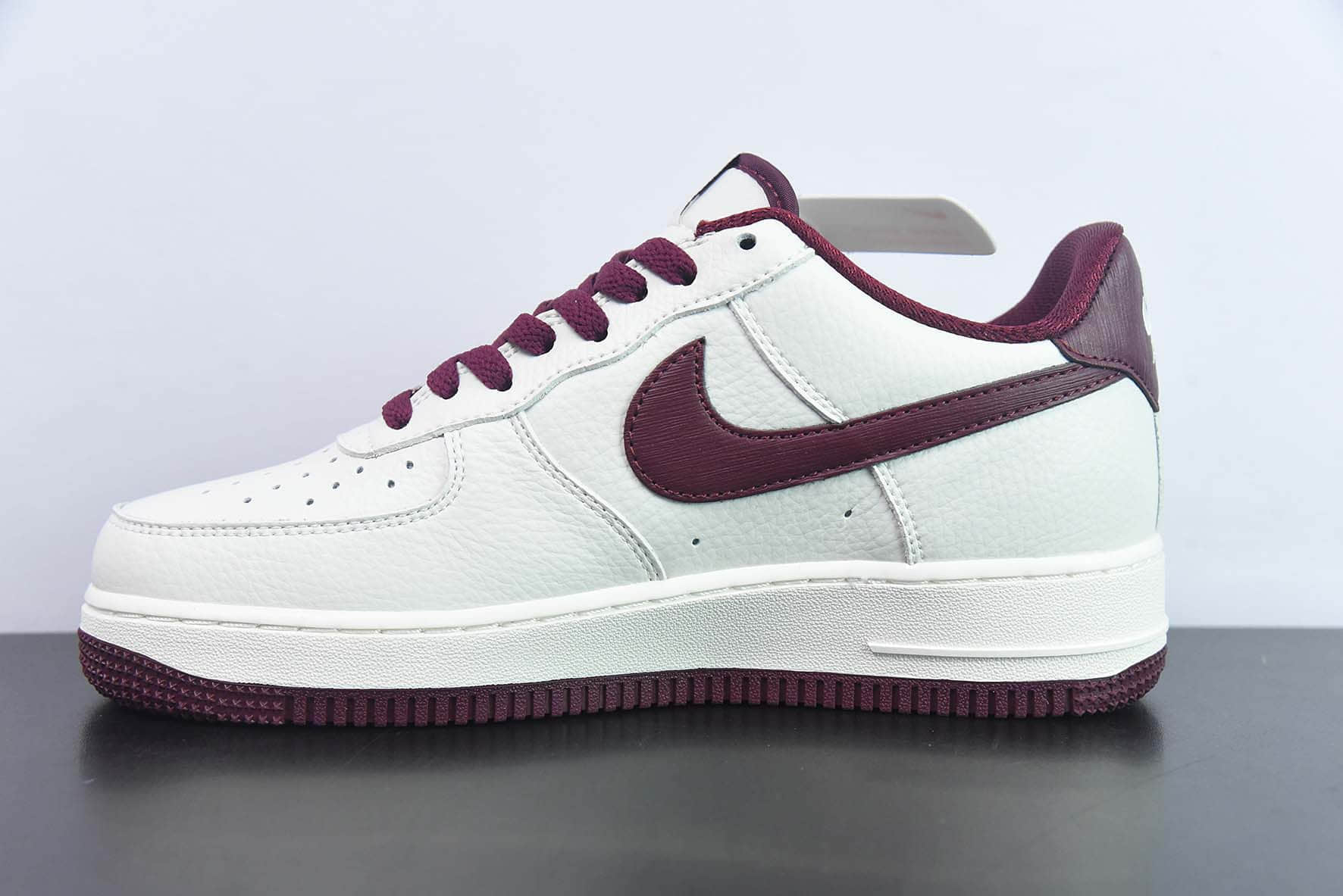 耐克Nike Air Force 1'07 Low 酒红白空军一号低帮休闲板鞋纯原版本 货号:GH5622-063