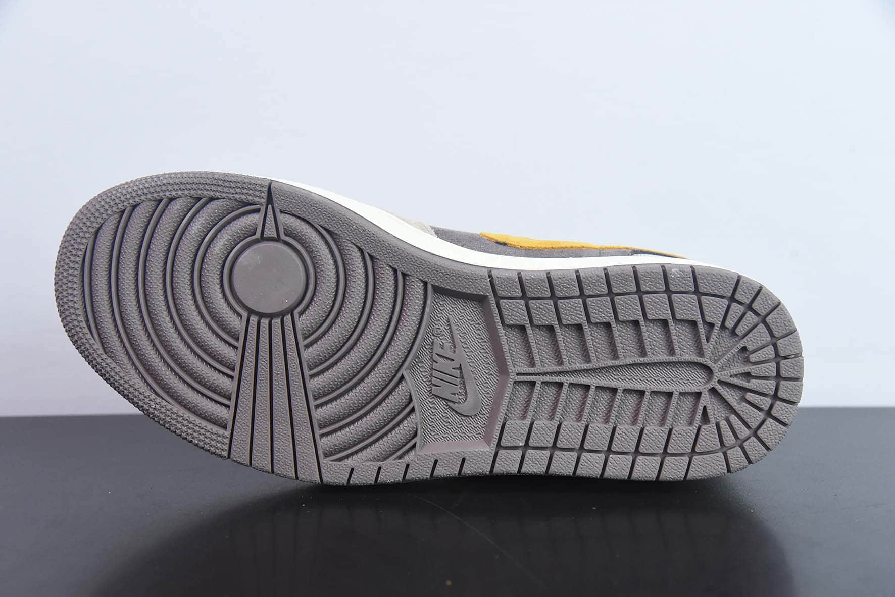 乔丹Air Jordan 1 Low SE CraftInside OutBrown Yellow AJ1乔丹一代解构棕黄低帮经典复古文化休闲运动篮球鞋纯原版本 货号:DN1635-200