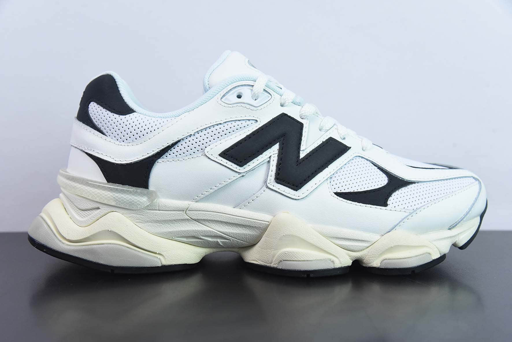 新百伦New BalanceJoe Freshgoods x New Balance NB9060 联名款黑白色复古休闲运动慢跑鞋纯原版本 货号:U9060AAB