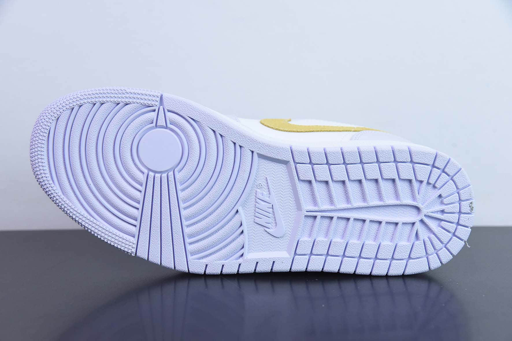 乔丹Air Jordan AJ1 Low白紫芋泥低帮篮球鞋纯原版本 货号:DC0774-501