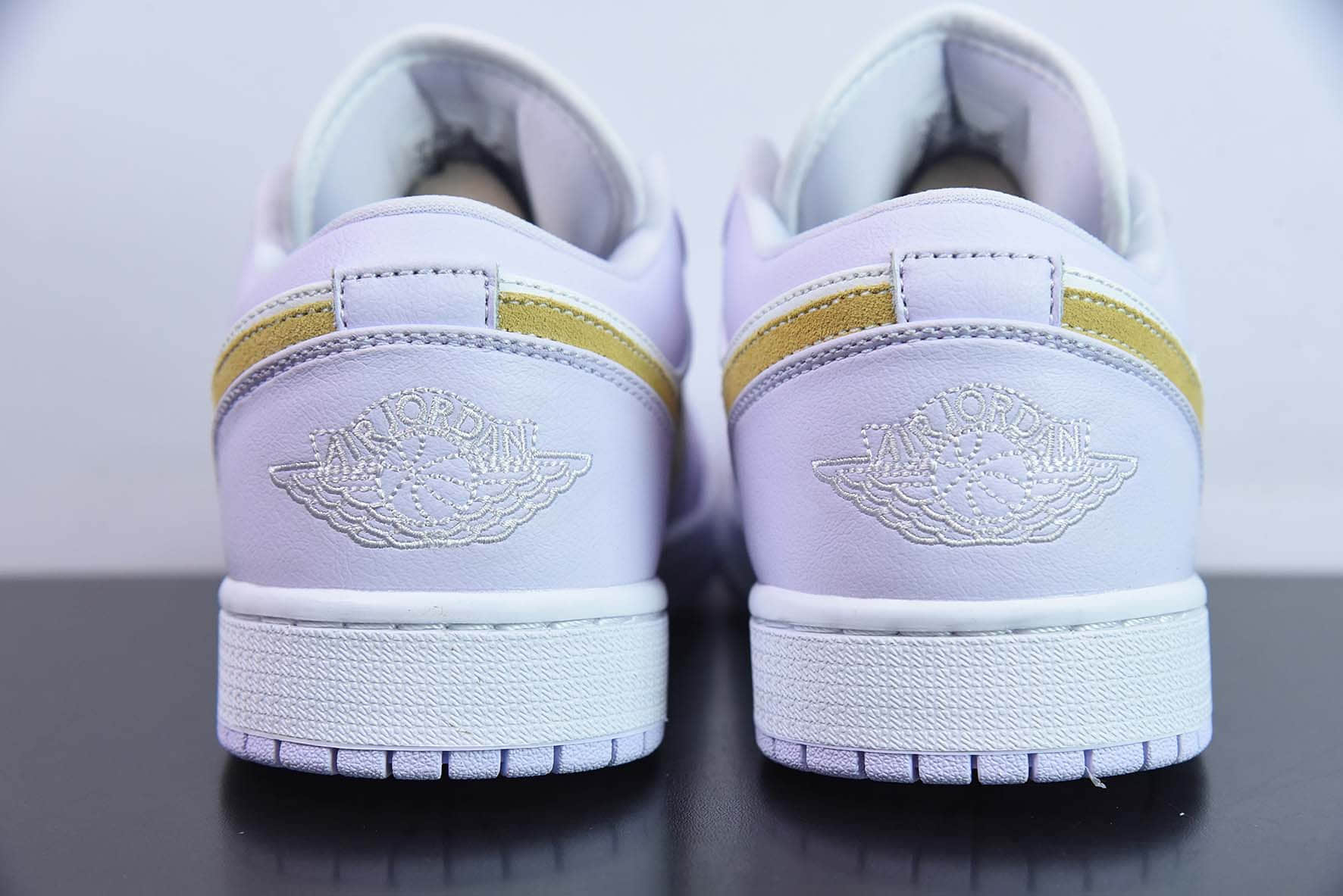 乔丹Air Jordan AJ1 Low白紫芋泥低帮篮球鞋纯原版本 货号:DC0774-501
