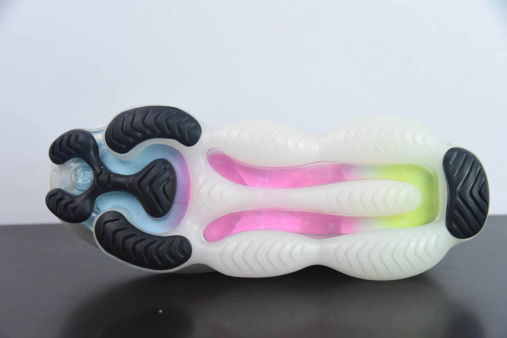 耐克Nike Air Max Scorpion Fk 2023新款白彩虹兔年限定全掌气垫跑鞋纯原版本 货号:FJ6031-910