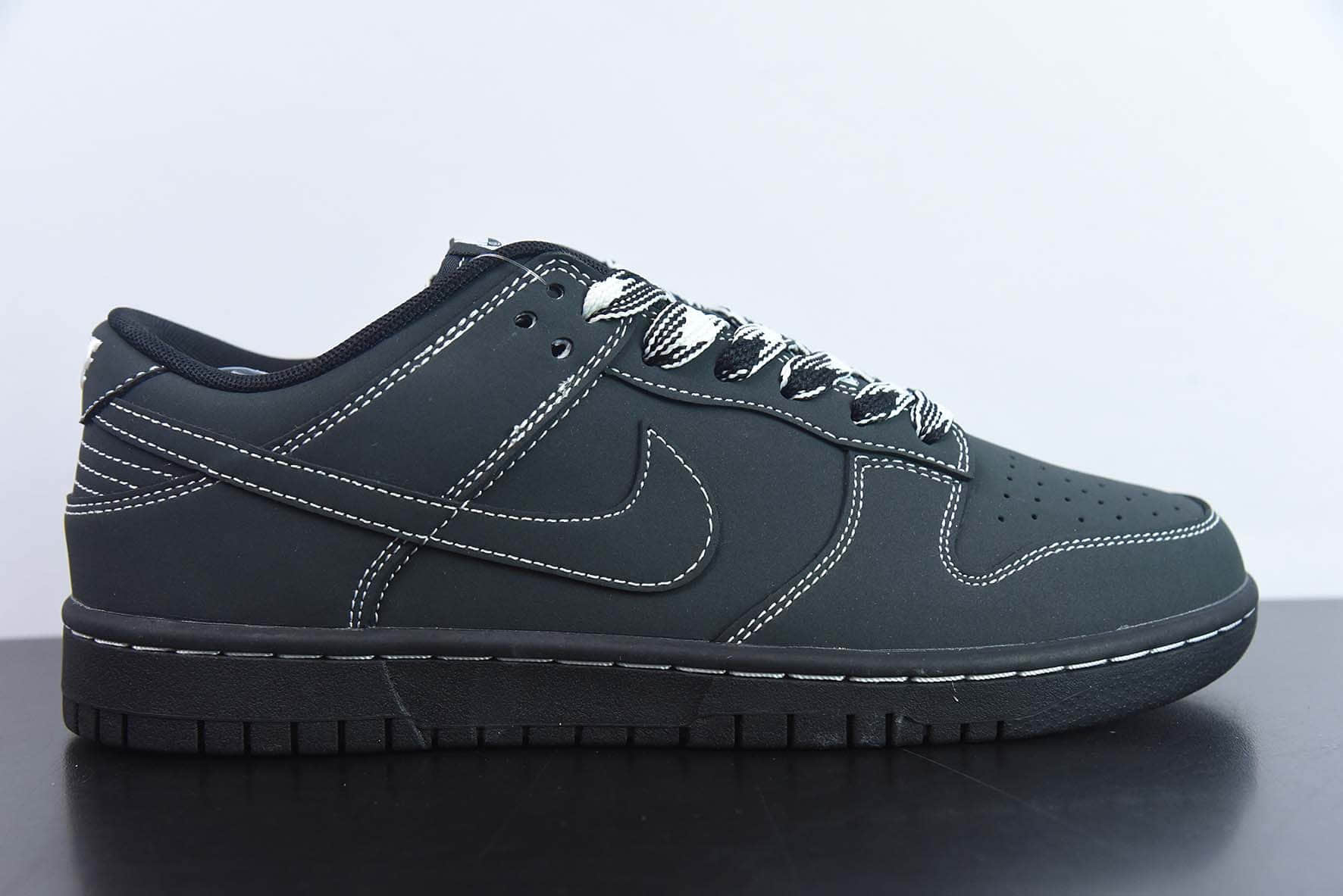 耐克Nike Otomo Katsuhiro x Nike SB Dunk Low 黑武士SB低帮休闲板鞋纯原版本 货号：DF0517-221