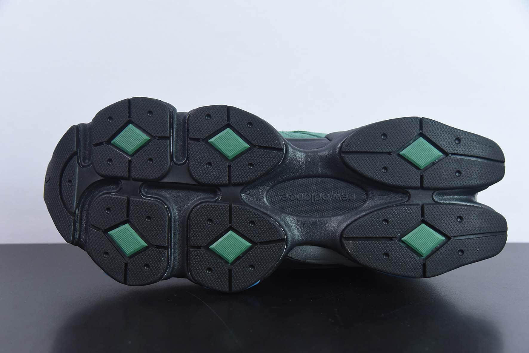 新百伦New BalanceJoe Freshgoods x New Balance 9060 联名系列绿灰复古休闲运动老爹鞋纯原版本 货号:U9060VRA