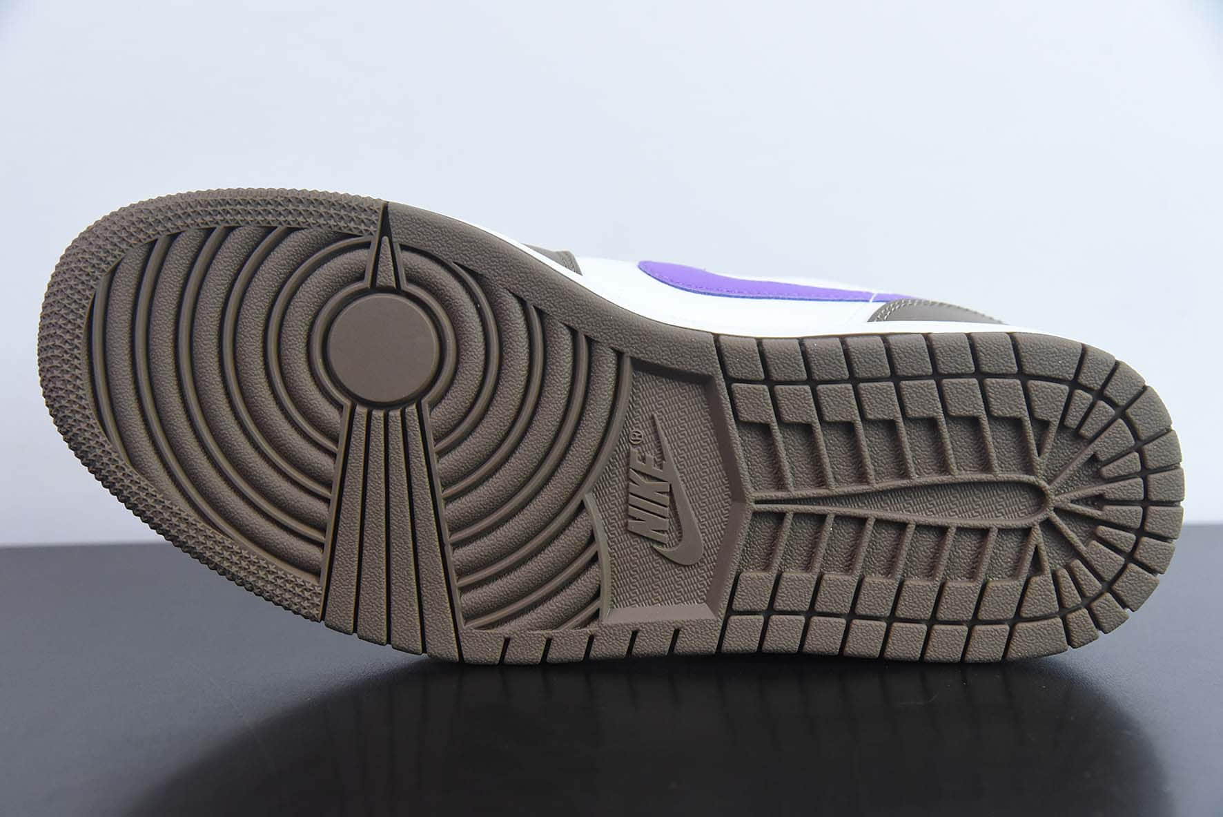 乔丹Air Jordan 1 Low Palomino AJ1摩卡紫低帮文化篮球鞋纯原版本 货号:553558-215