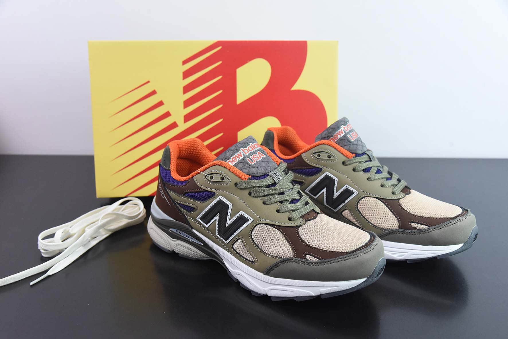 新百伦New Balance Made in USA M990V3KhakiOrange三代系列卡其深棕橙低帮美产血统经典复古休闲运动百搭老爹跑步鞋纯原版本 货号:M990BT3