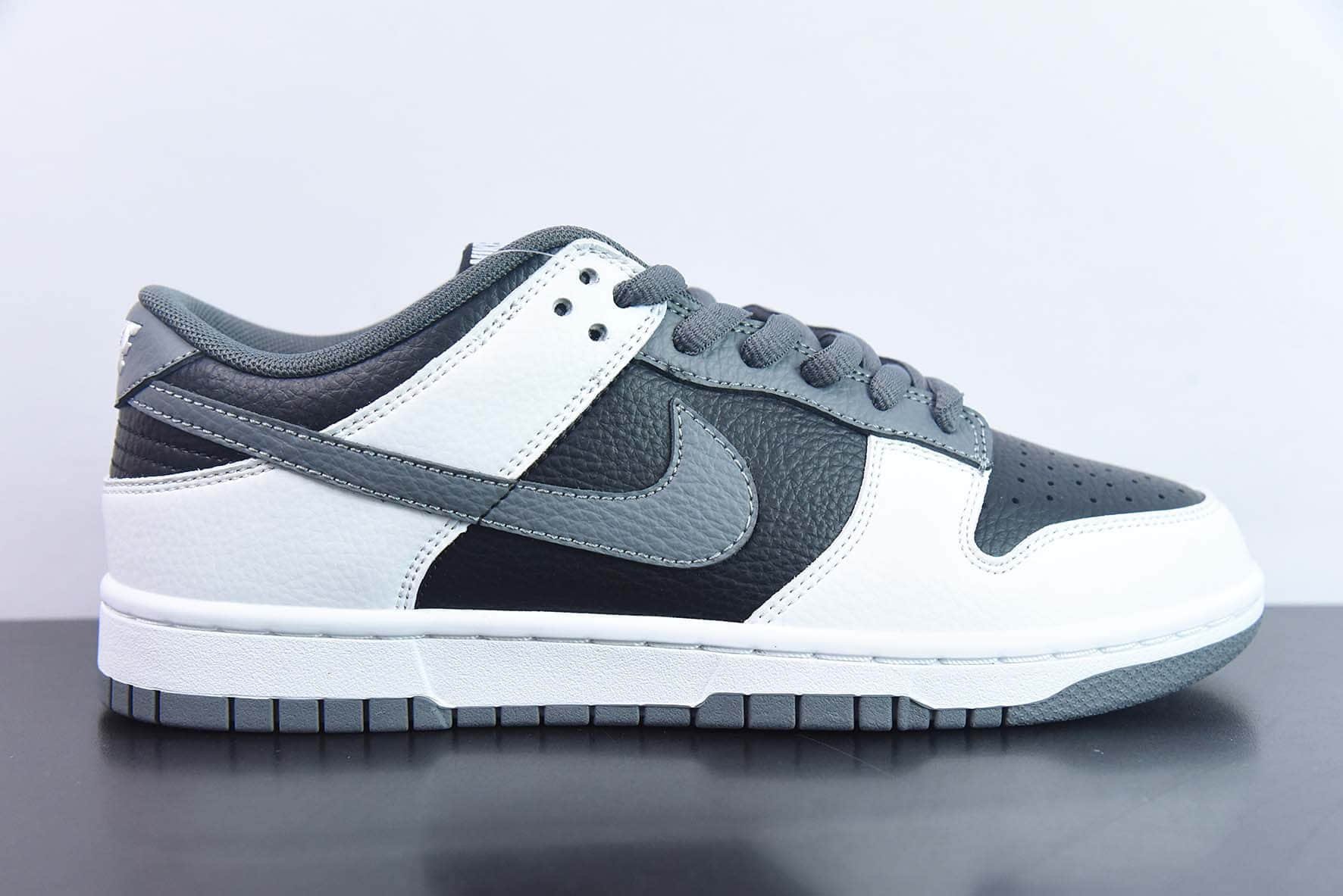 耐克NIKE SB Dunk Low 大友克洋联名黑白SB运动休闲低帮板鞋纯原版本 货号:MG3699-002