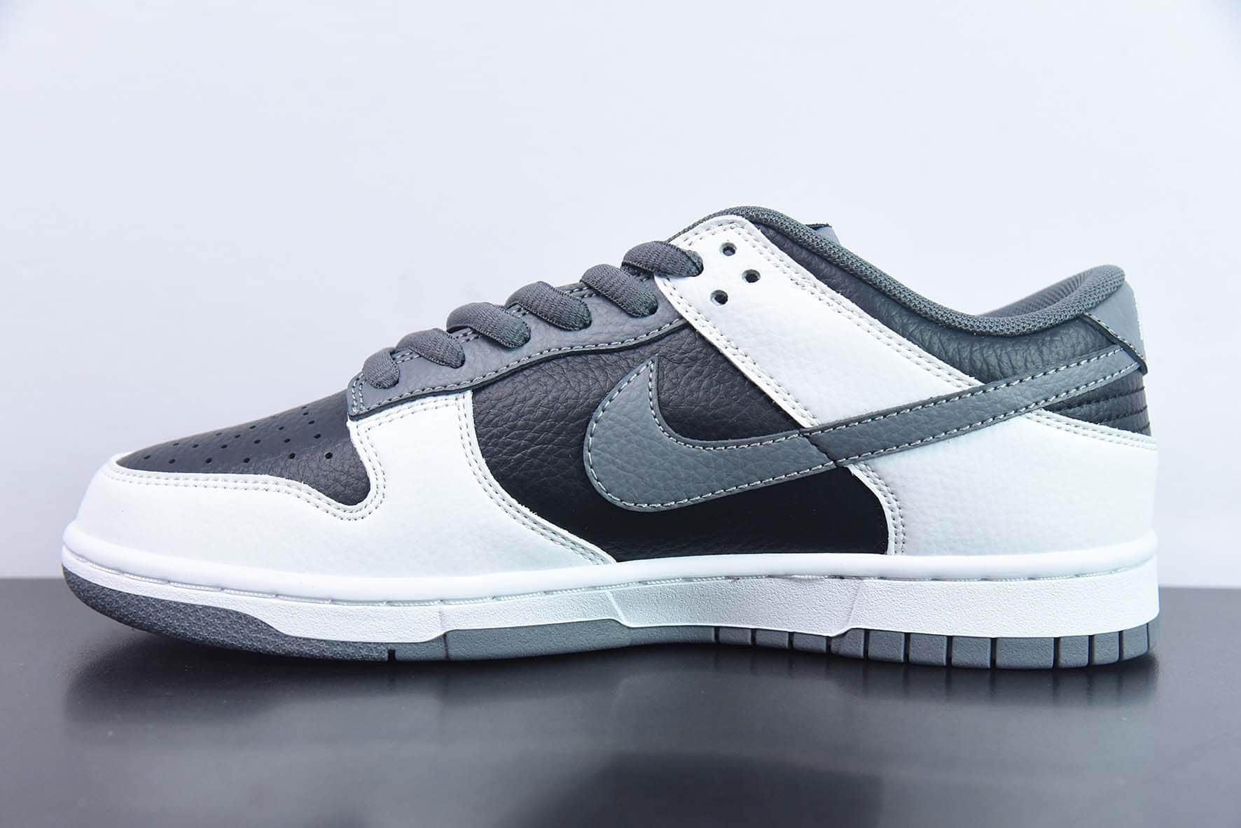 耐克NIKE SB Dunk Low 大友克洋联名黑白SB运动休闲低帮板鞋纯原版本 货号:MG3699-002