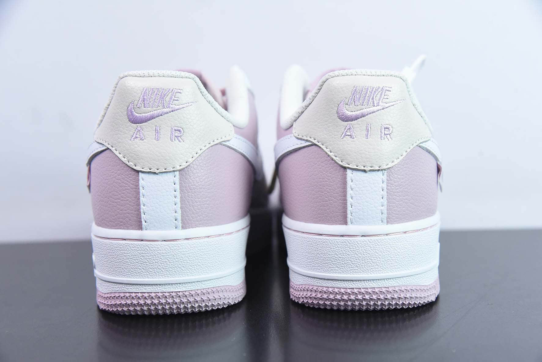 耐克Nike Air Force 1 Low '07 “水蜜桃”小勾空军一号低帮休闲板鞋纯原版本 货号:DB3301-055
