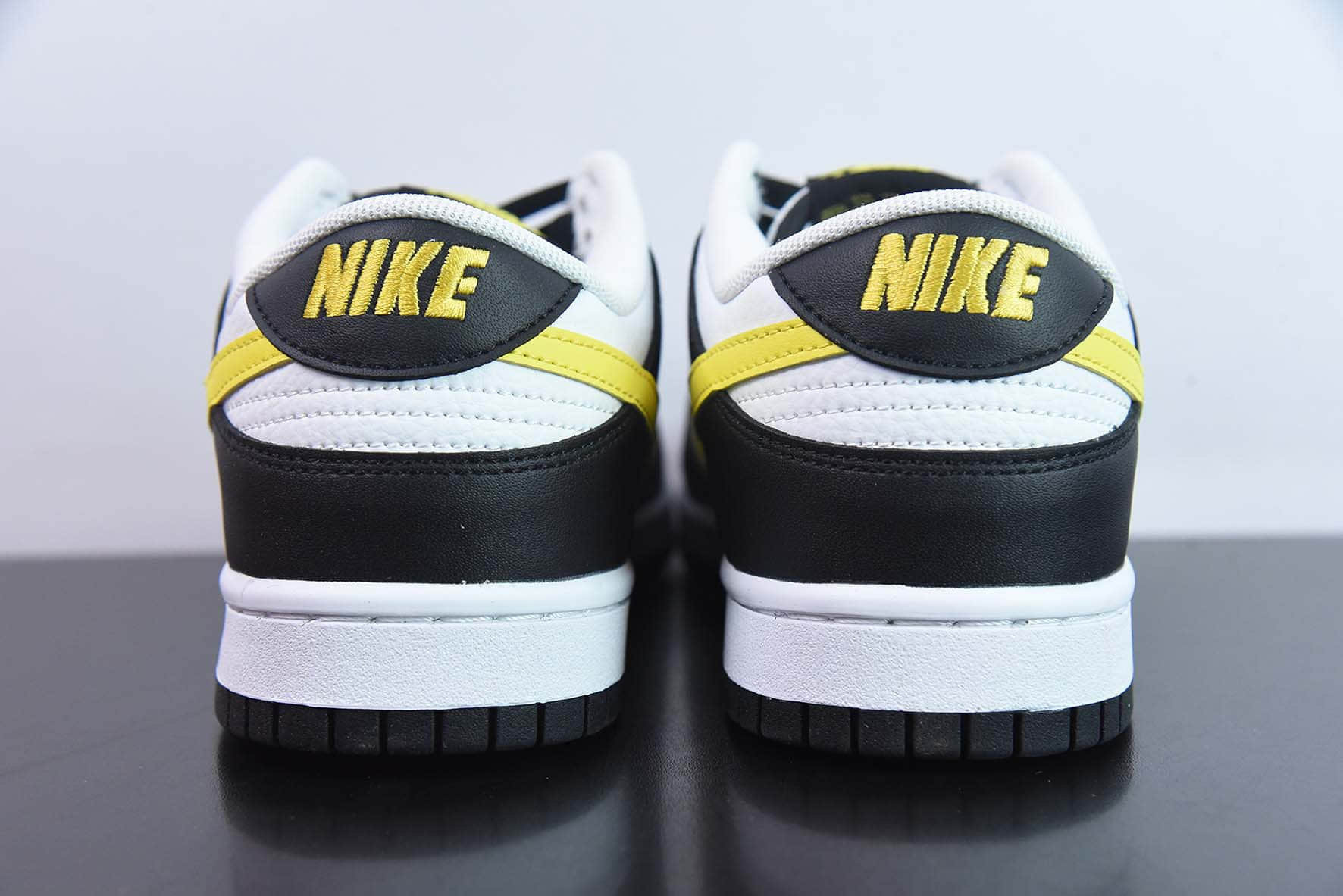 耐克Nike SB Dunk Low “黑白黄”熊猫低帮休闲滑板鞋纯原版本 货号:FQ2431-001