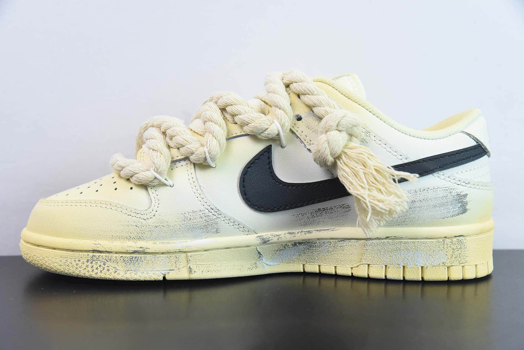 耐克Nike Dunk LowWhiteSail' 热浪制造氧化做旧麻绳绑带浸染沙漠米白色低帮板鞋纯原版本 货号:DD1503-121