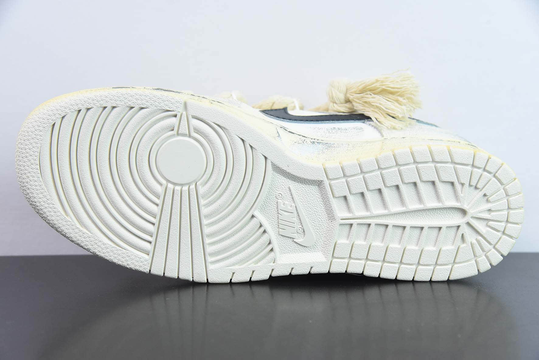 耐克Nike Dunk LowWhiteSail' 热浪制造氧化做旧麻绳绑带浸染沙漠米白色低帮板鞋纯原版本 货号:DD1503-121