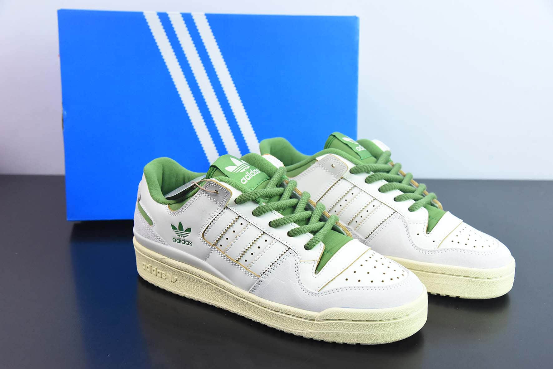 阿迪达斯Adidas Originals Forum 84 Low 罗马系列乳白绿魔术贴低帮复古系带百搭休闲运动板鞋纯原版本 货号:FZ6296