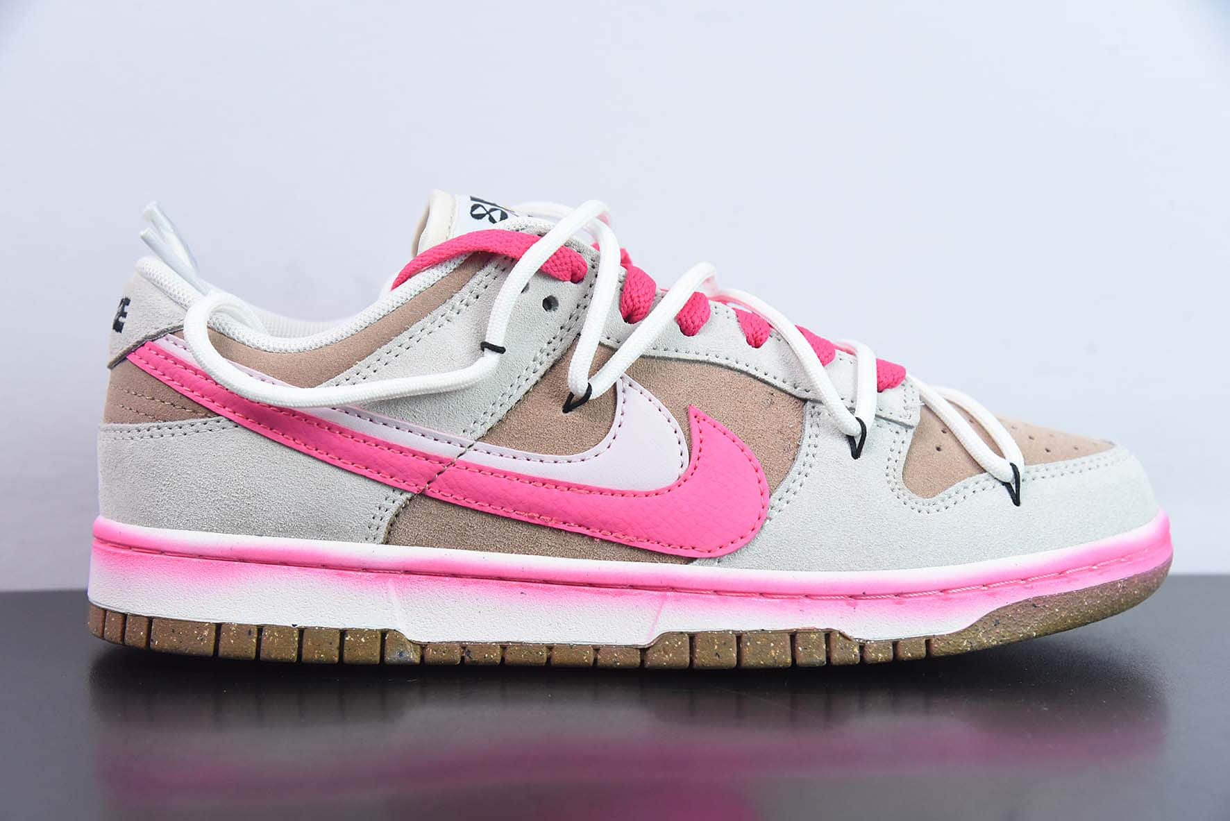 耐克Nike SB Dunk Low 85 粉白渐变双钩SB低帮休闲板鞋纯原版本 货号:DO9457-131