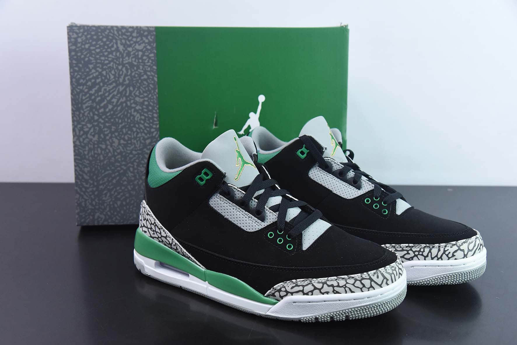 乔丹Air Jordan 3 RetroPine GreenAJ3松绿黑爆裂纹中帮复古休闲运动文化篮球鞋纯原版本 货号:CT8532-030