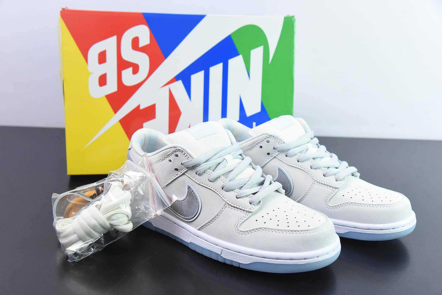 耐克Nike Concepts x Nike SB Dunk Low White Lobster 白龙虾SB低帮休闲滑板鞋纯原版本 货号:FD8776-100