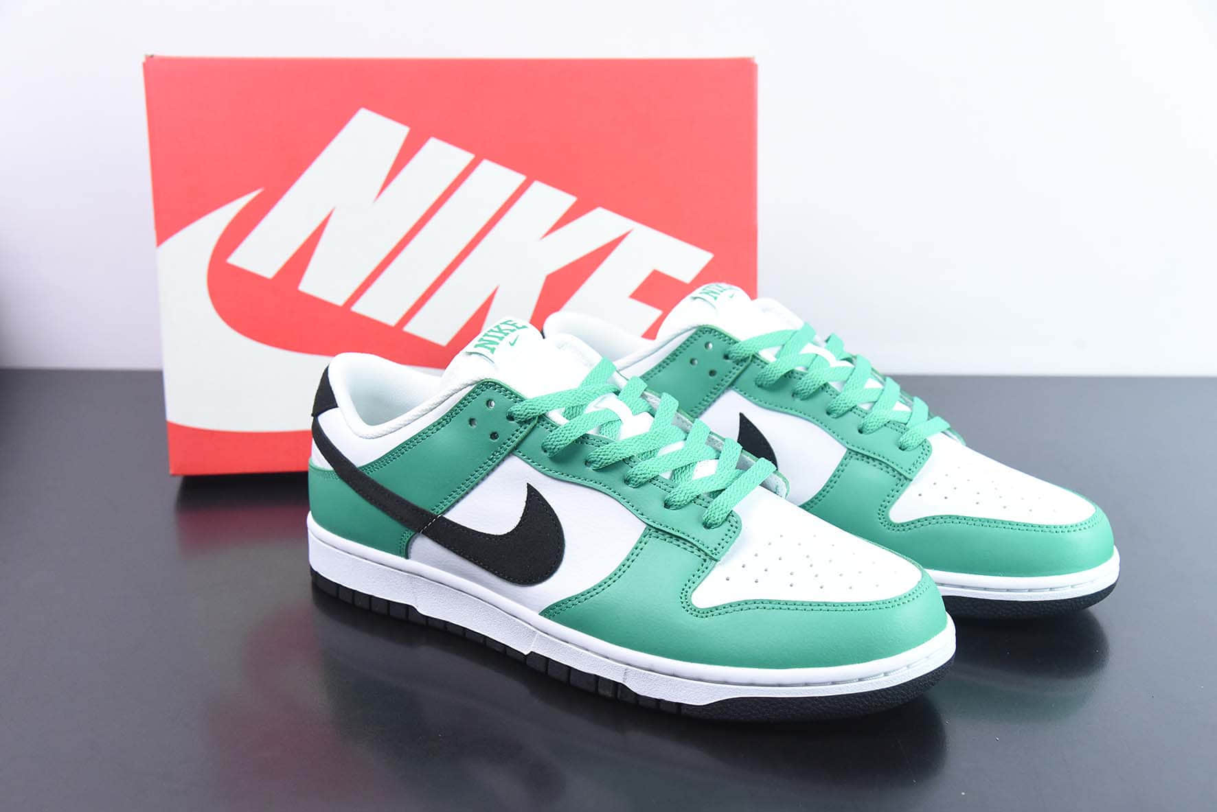 耐克Nike Dunk Low SE “Lottery Green”白绿黑SB低帮休闲滑板鞋纯原版本 货号:FN3612-300
