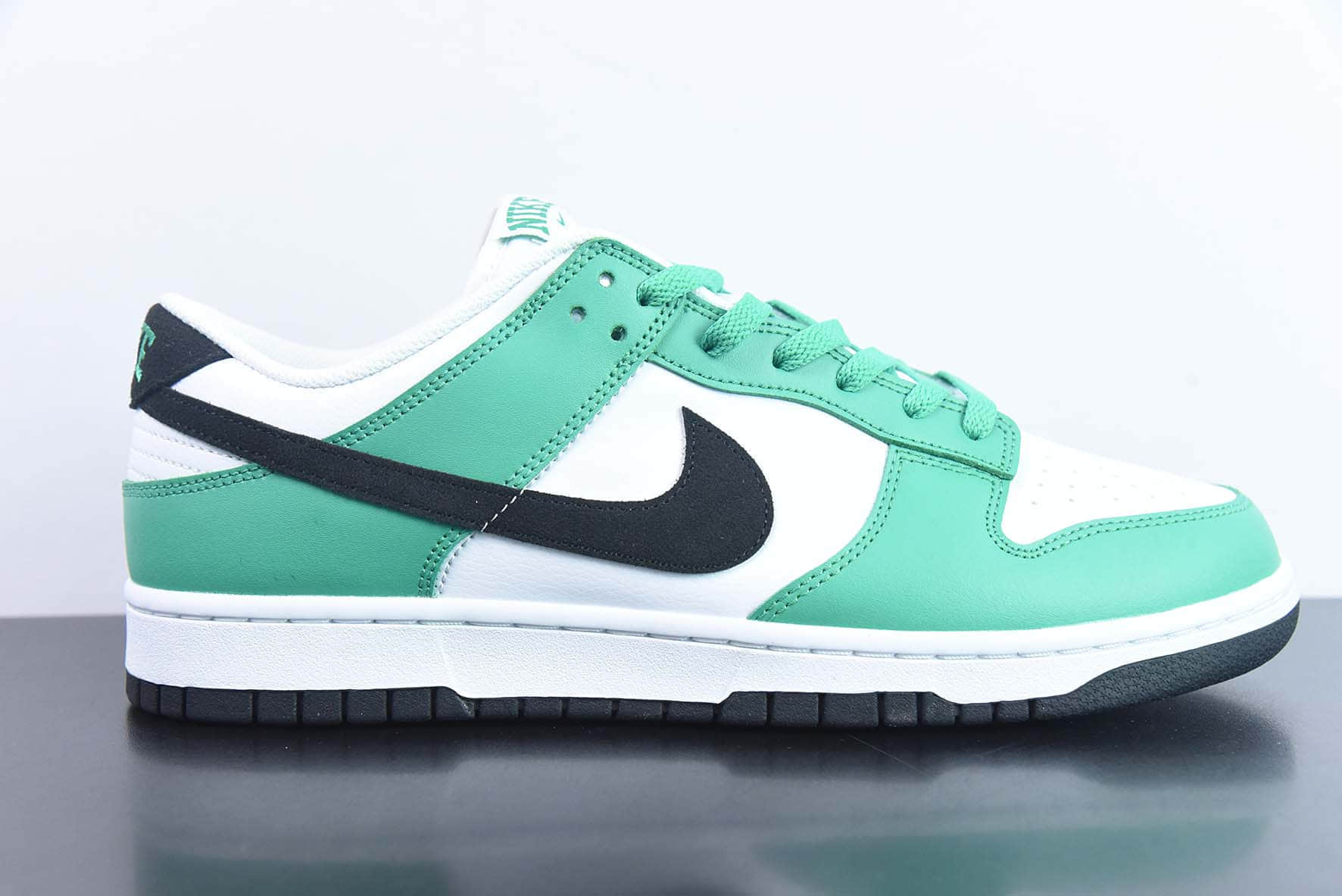 耐克Nike Dunk Low SE “Lottery Green”白绿黑SB低帮休闲滑板鞋纯原版本 货号:FN3612-300