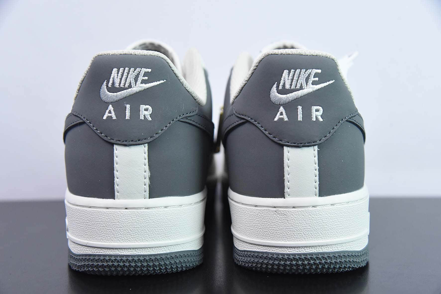 耐克Nike Air Force 1 Low '07 “奶奶灰”灰白拼接空军一号低帮休闲板鞋纯原版本 货号:DB3301-022