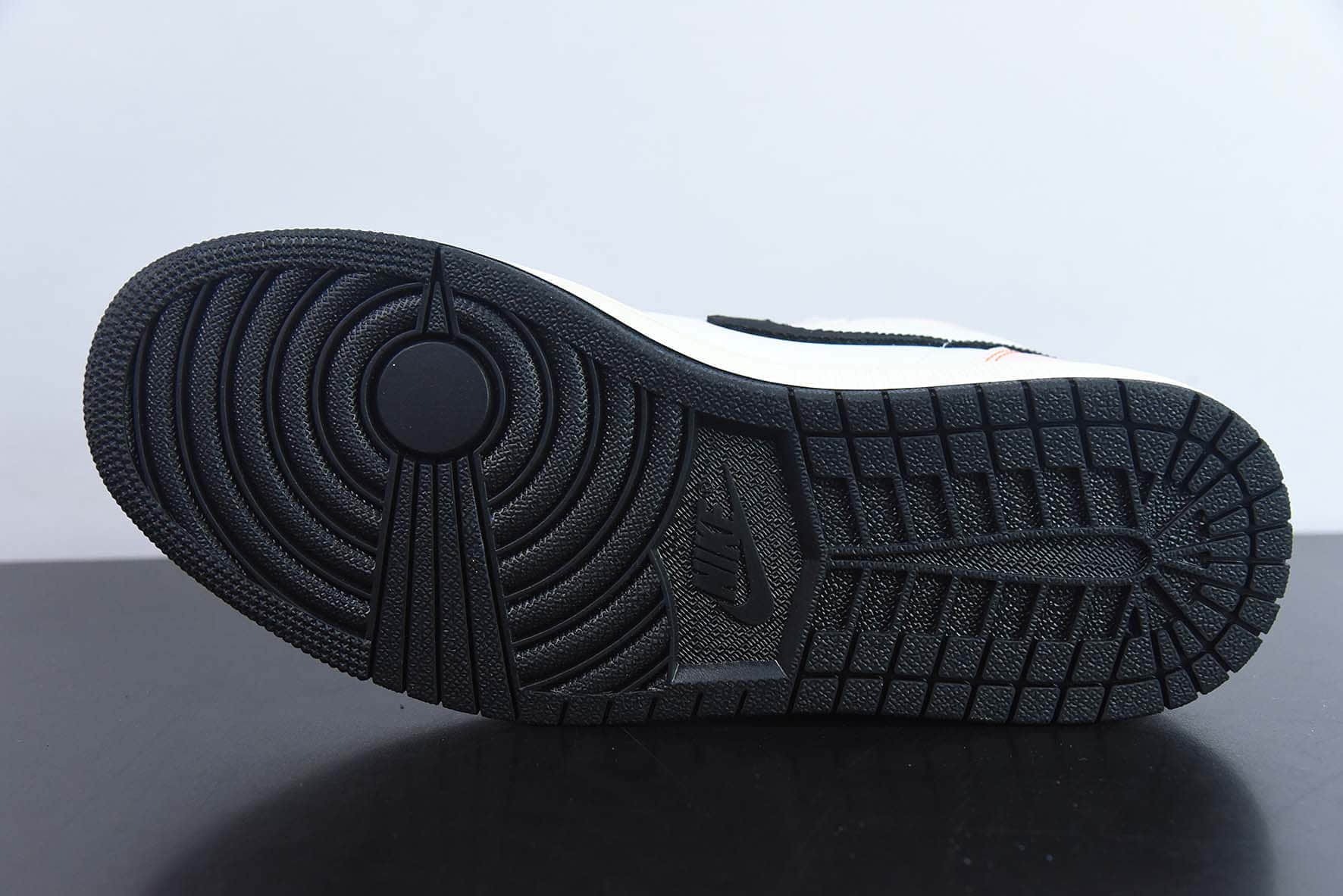 乔丹Air Jordan 1 High 0G Craft AJ1白紫渐变高帮复古篮球鞋纯原版本 货号:DX0054-805