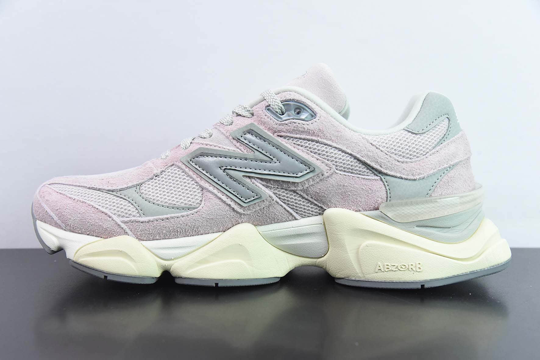 新百伦New Balance Joe Freshgoods x New Balance 9060系列联名款灰粉复古百搭老爹风小象蹄休闲运动跑步鞋纯原版本 货号:U9060HSP
