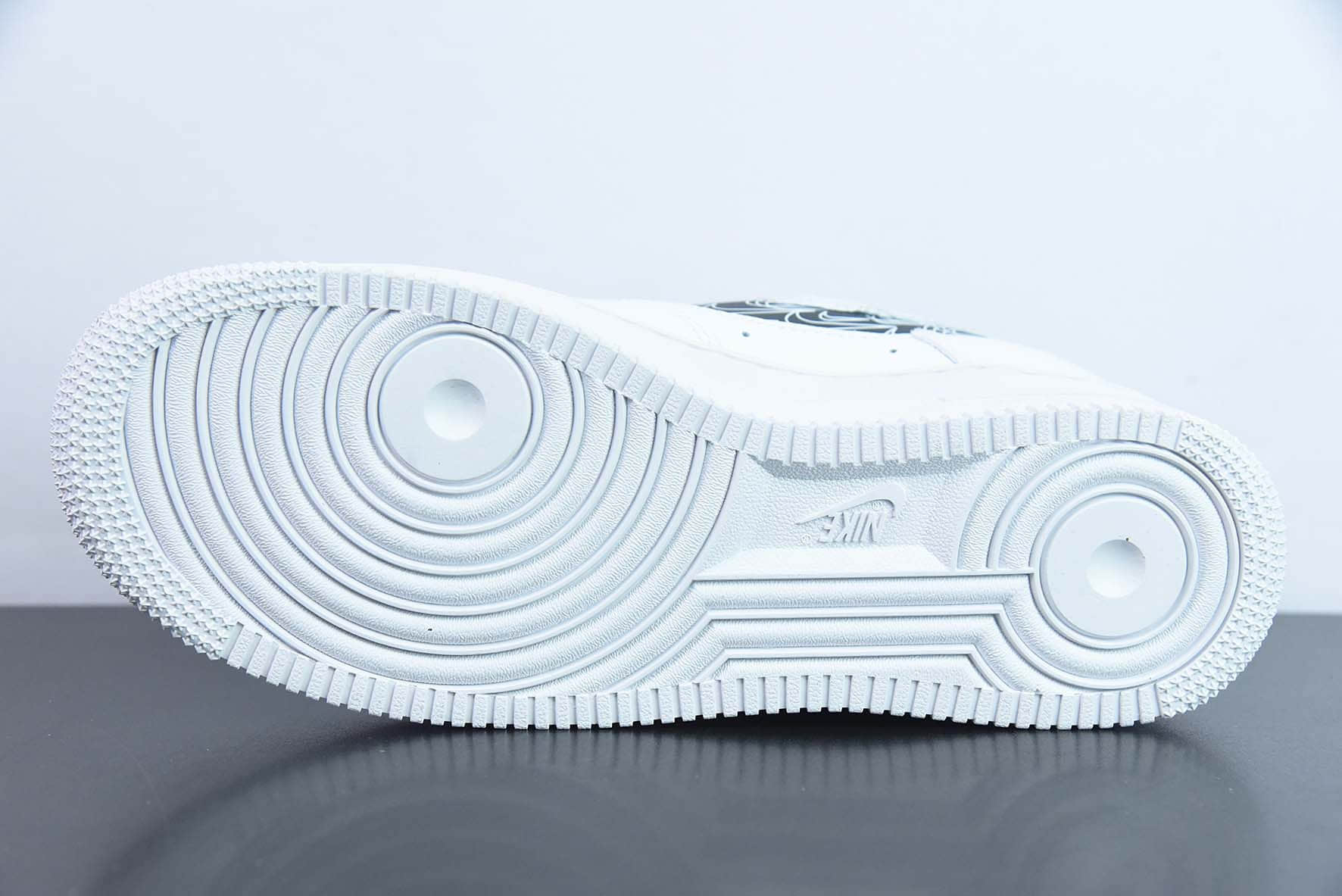 耐克Nike Air Force 1 Low 反光白黑空军一号低帮运动休闲板鞋纯原版本 货号:FB8971-200