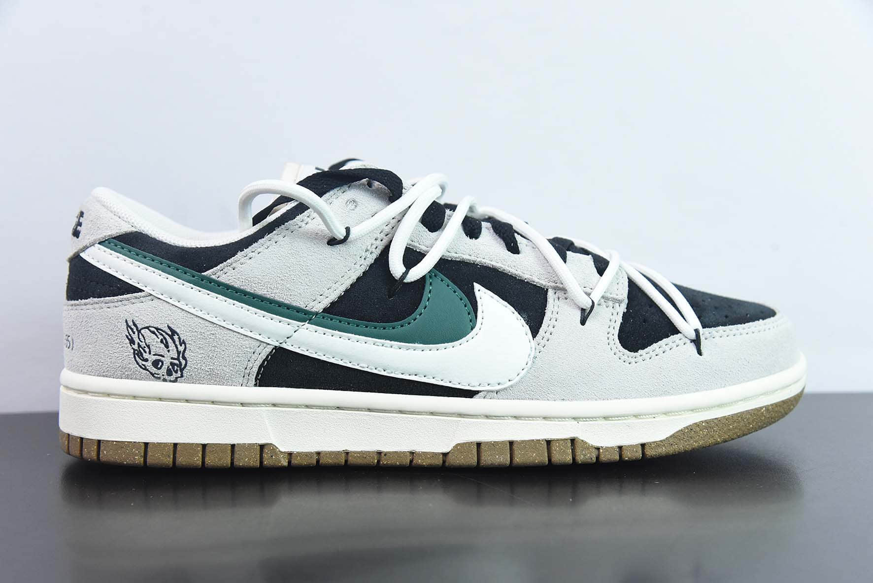 耐克Nike SB Dunk Low 85 白绿双勾绑带 SB低帮运动休闲板鞋纯原版本 货号:DO9457-134