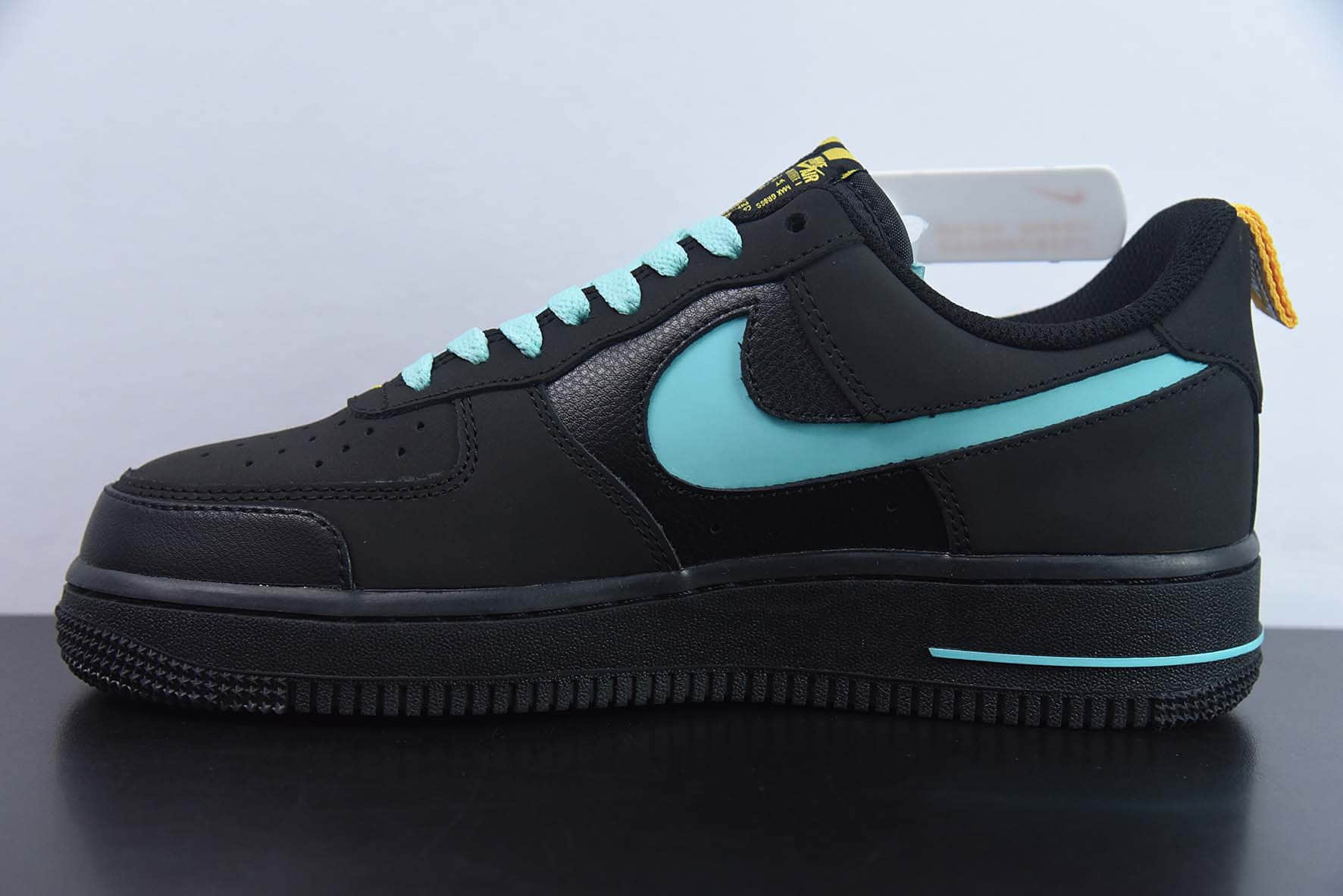 耐克Nike Air Force 1'07 Low 黑绿反光款空军一号低帮休闲板鞋纯原版本 货号：DV6809-181