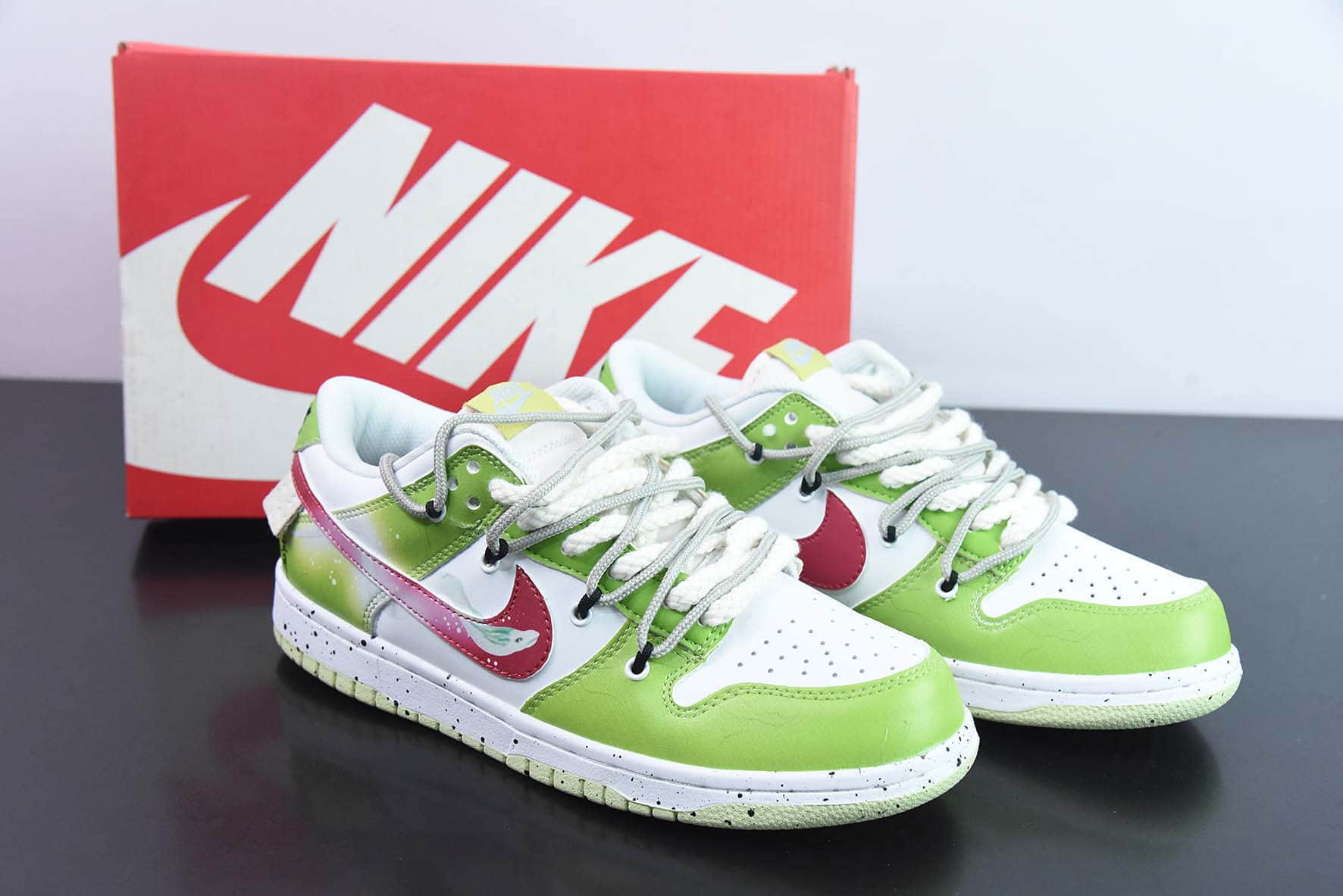 耐克Nike Dunk Low SB联名白绿红解构绑带滑板鞋纯原版本 货号: DD1503-600