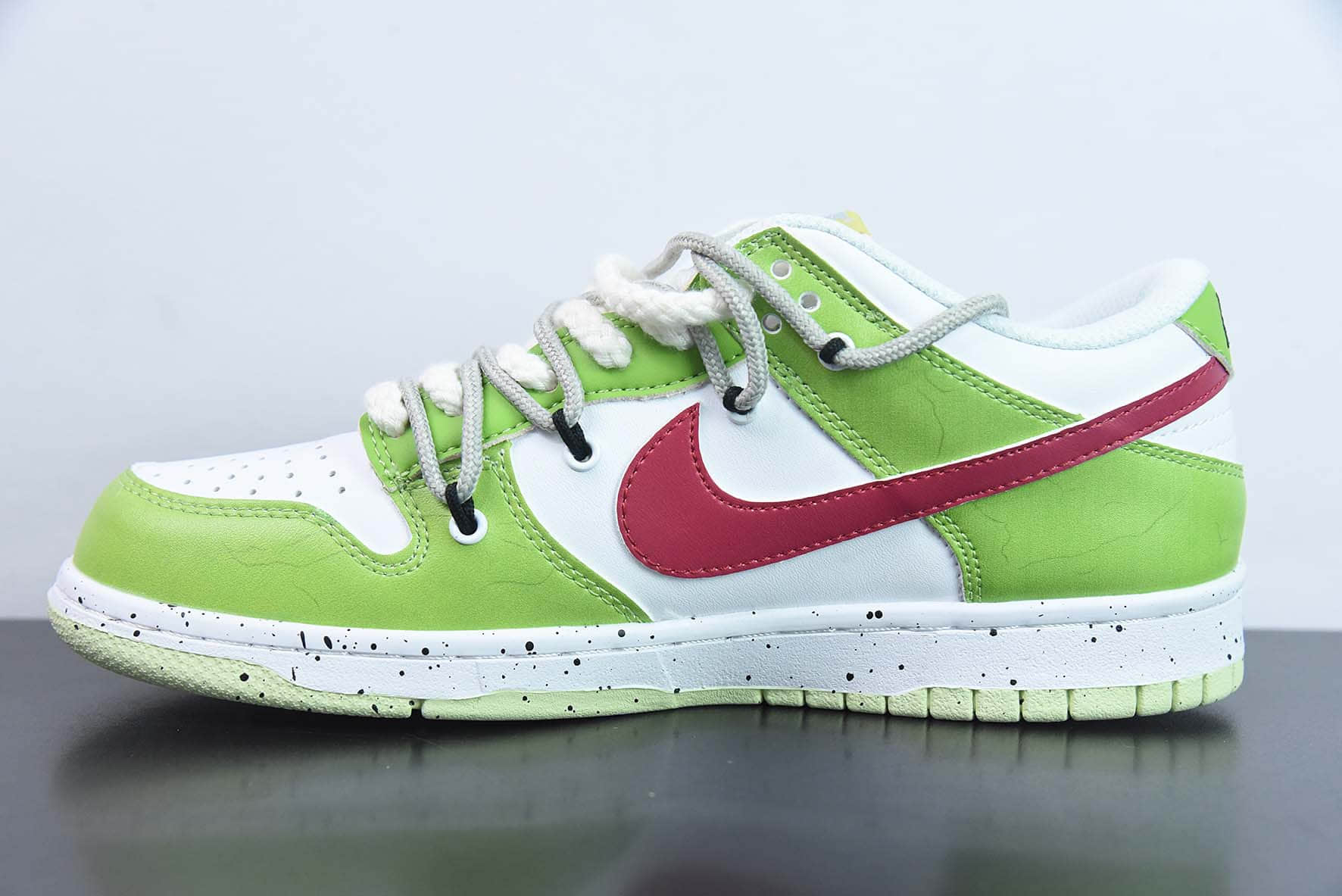 耐克Nike Dunk Low SB联名白绿红解构绑带滑板鞋纯原版本 货号: DD1503-600