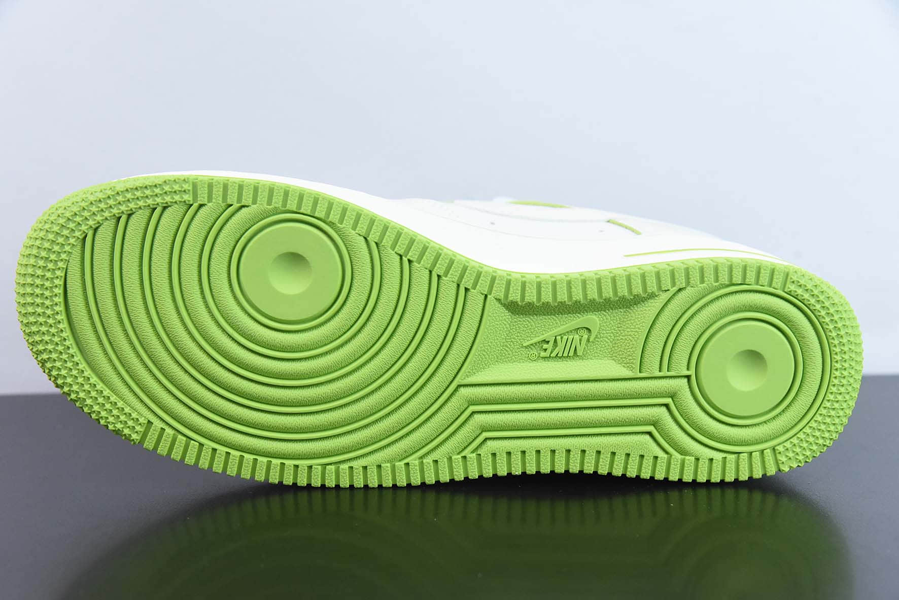 耐克Nike Air Force 1 '07 Low 珠光白绿马克笔双勾空军一号低帮休闲板鞋纯原版本 货号:DD9915-699