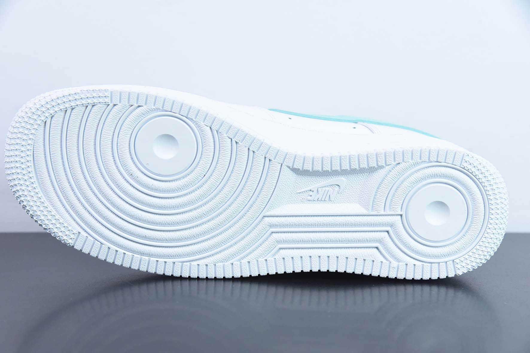 耐克Nike Air Force 1 白浅绿空军一号运动板鞋纯原版本 货号:DD8959-113