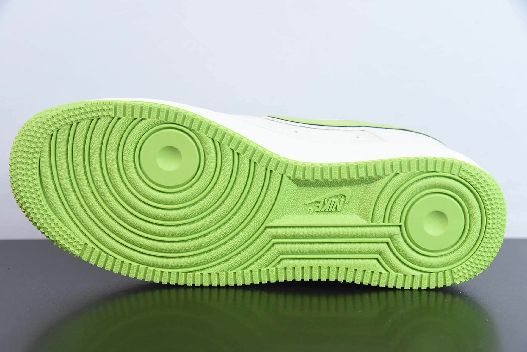 耐克Nike Air Force 1 Low '07 苹果绿满天星低帮空军一号休闲板鞋纯原版本 货号:GL6835-007