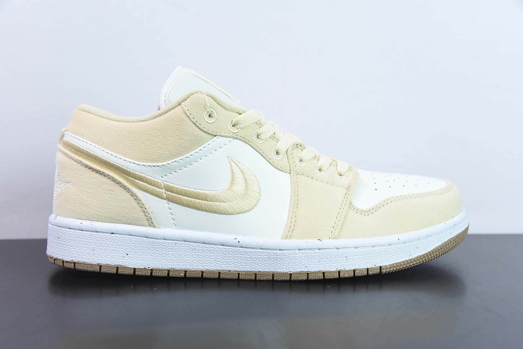 乔丹Air Jordan 1 Low AJ1白黄刺绣低帮复古文化篮球鞋纯原版本 货号:FN3722-701