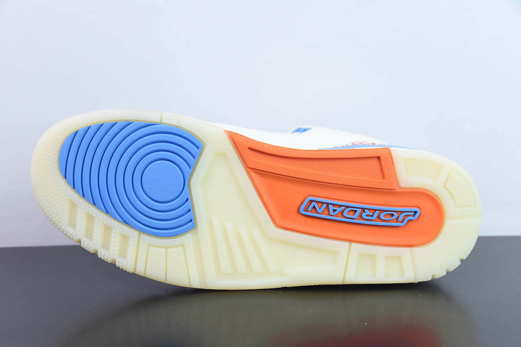 乔丹Air Jordan 3 Mr. Triple Double PE AJ3威斯布鲁克三双先生白红蓝爆裂纹复古文化篮球鞋纯原版本 货号:CK9246-991