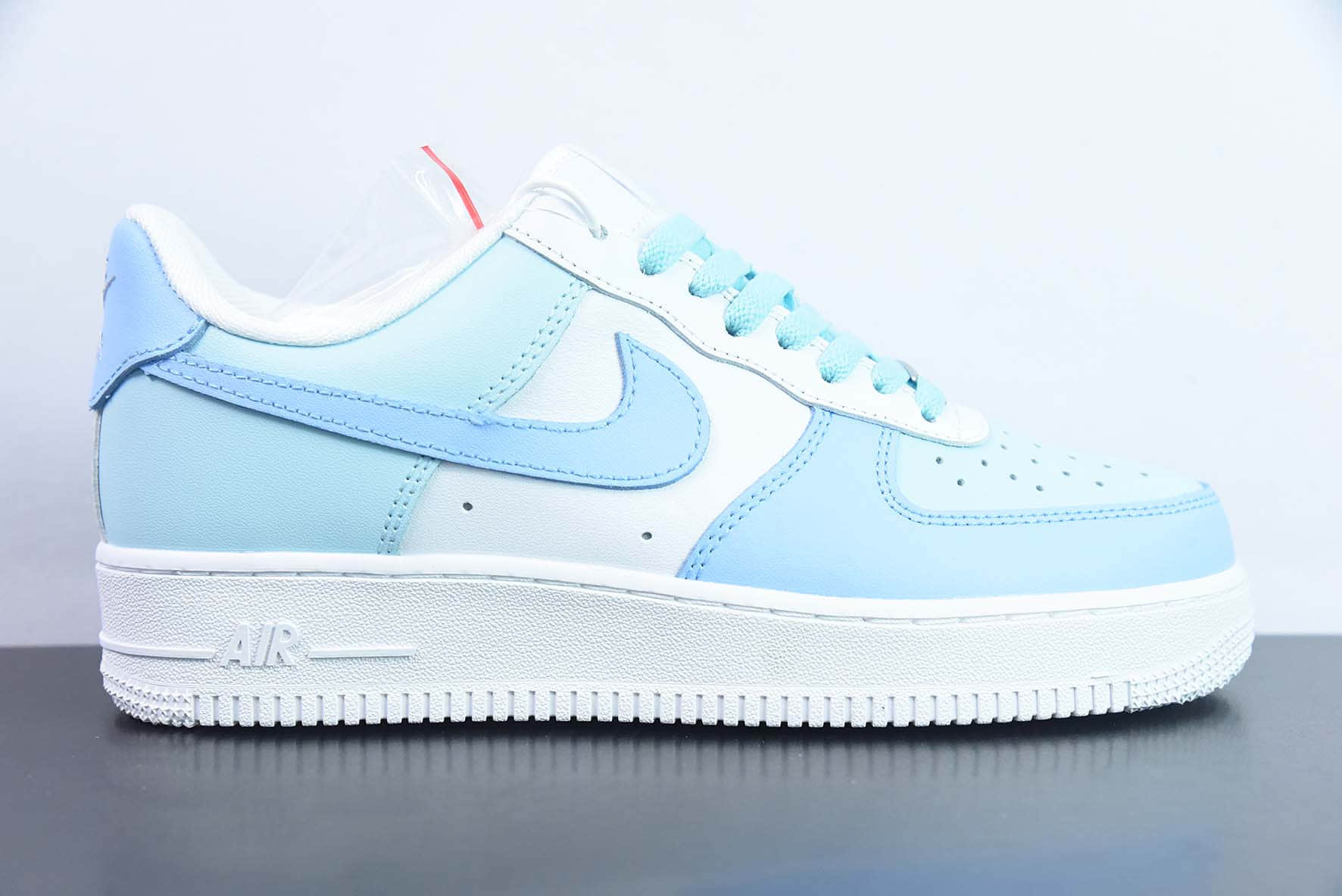 耐克Nike Air Force 1’07 LowLight BlueJadeWhite拼色浅蓝白空军一号经典低帮百搭休闲运动板鞋纯原版本 货号：CW2299-111