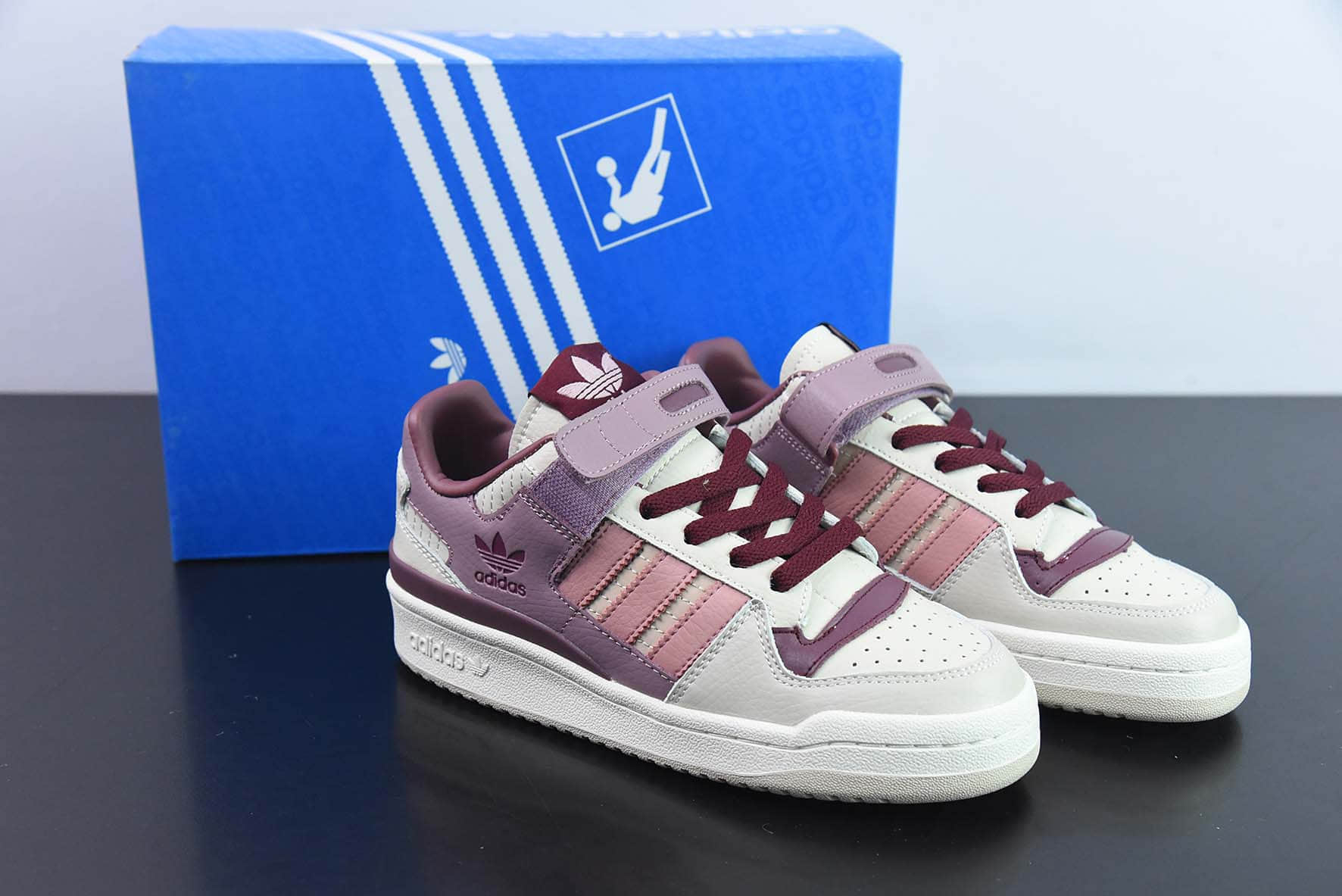 阿迪达斯Adidas Originals Forum 84 Low脏粉米白低帮百搭潮流休闲运动板鞋纯原版本 货号:HQ6941