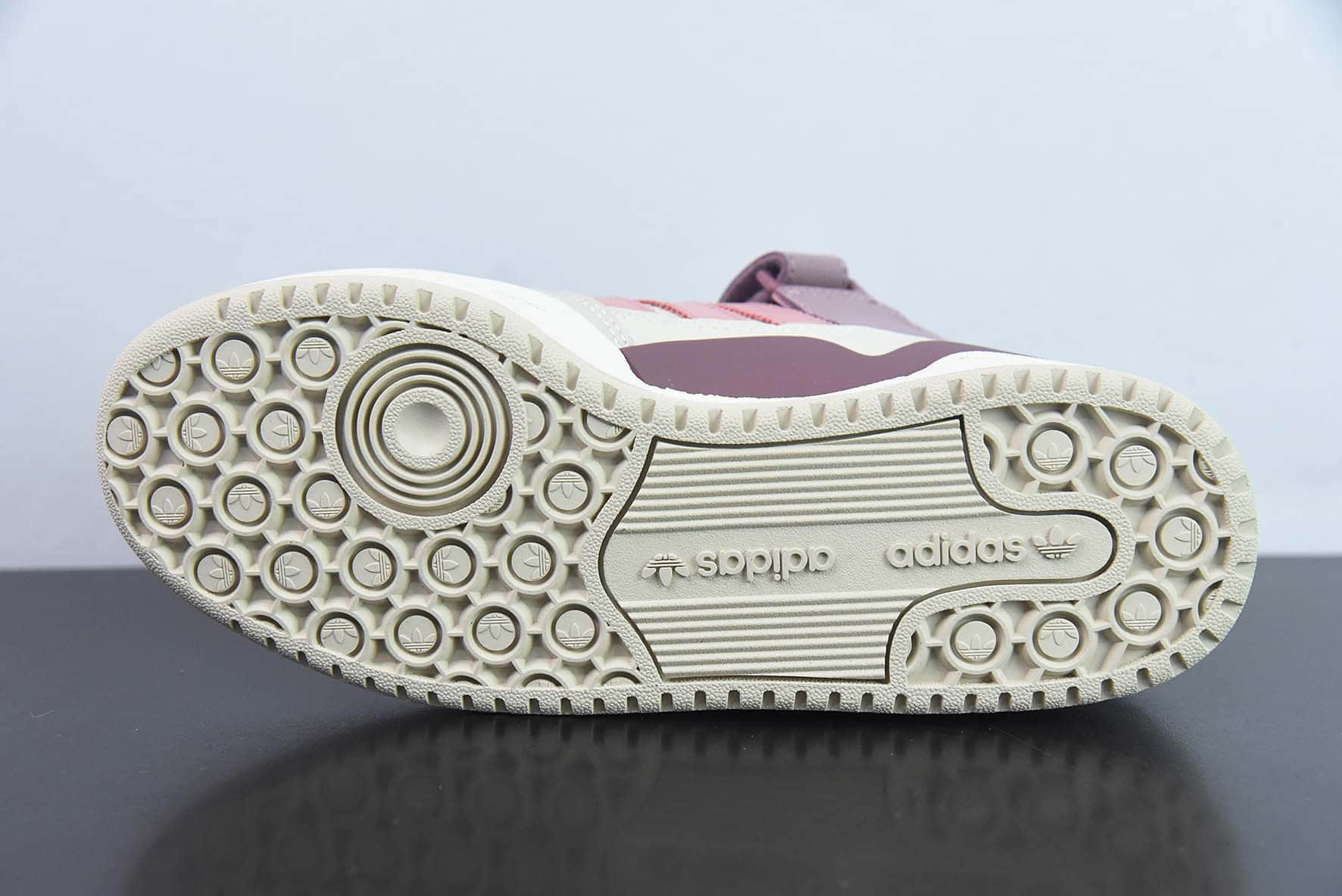 阿迪达斯Adidas Originals Forum 84 Low脏粉米白低帮百搭潮流休闲运动板鞋纯原版本 货号:HQ6941